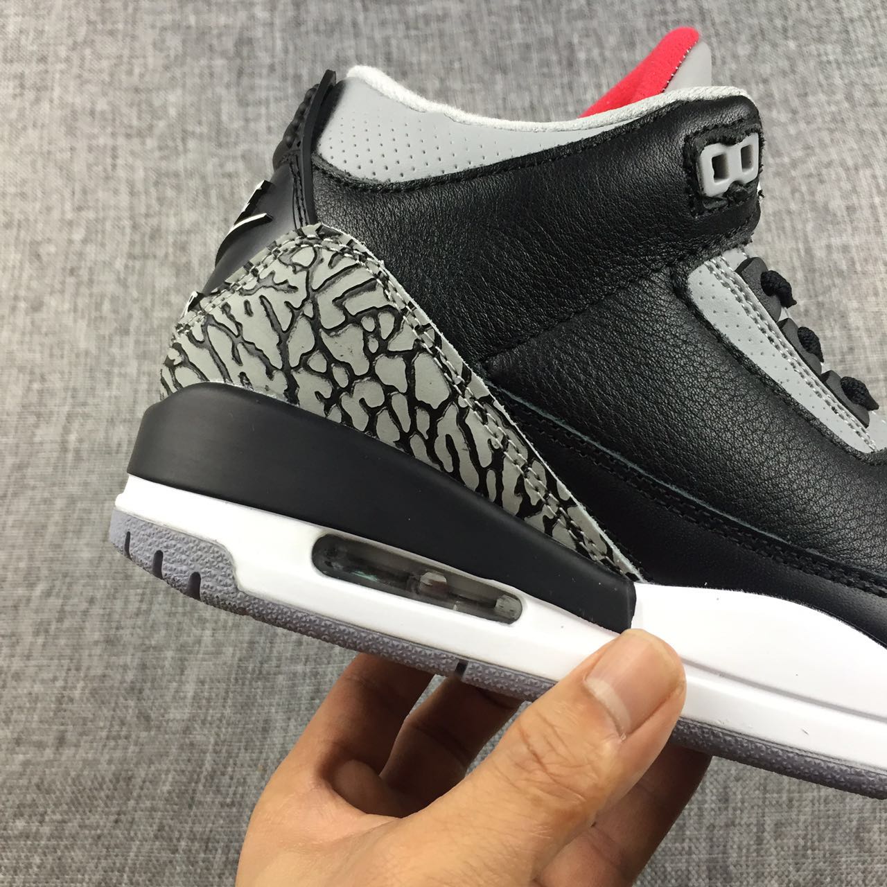Air Jordan 3 Black Cement Re-engraved NIKE LOGO original 580775-0108