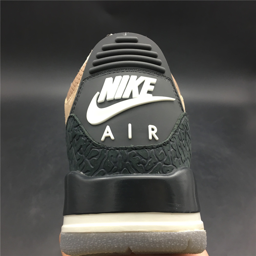 Air Jordan 3 Retro JTH Bio Beige AV6683-200