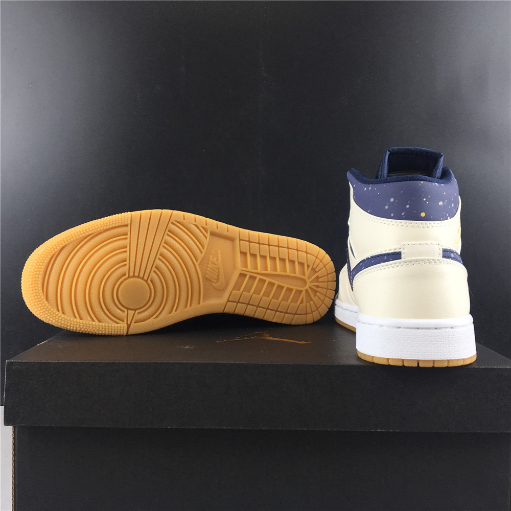 Air Jordan 1 Retro Mid Jeter AH6342-104