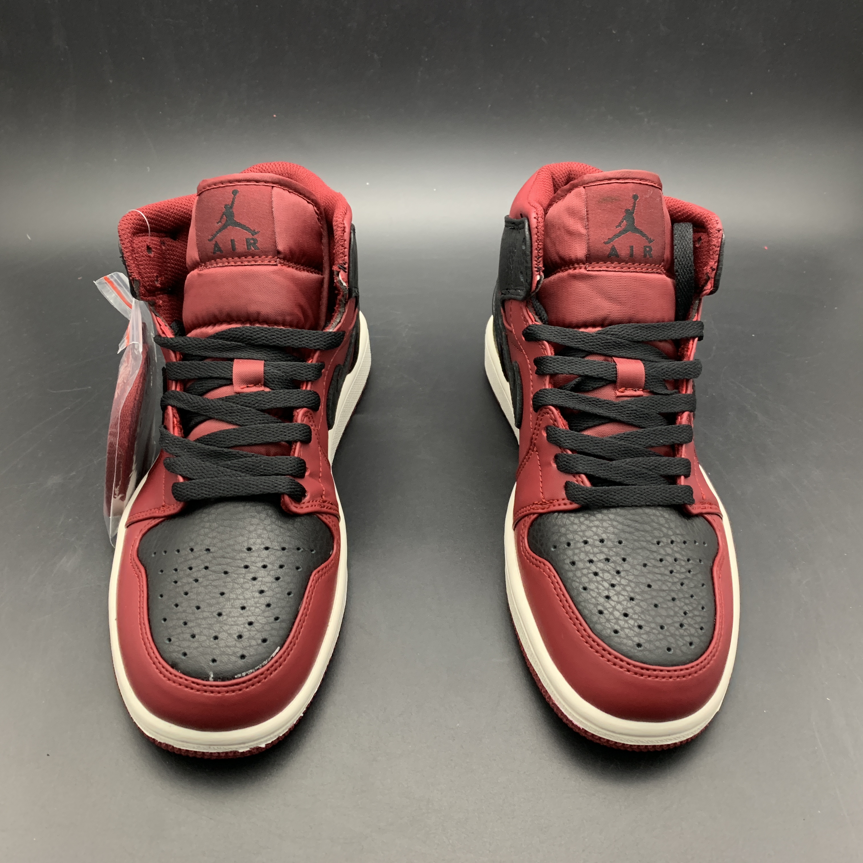Air Jordan 1 Retro Mid Team Red Black 554724-601