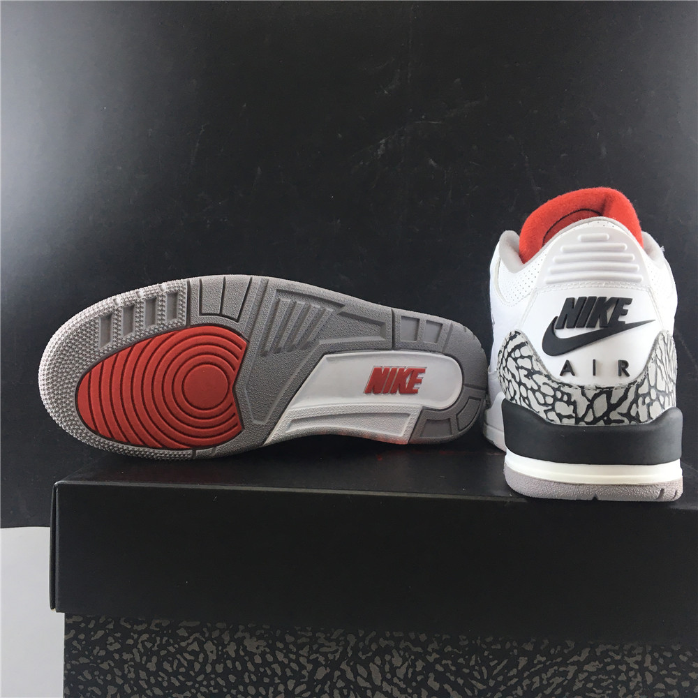 Air Jordan 3 JTH Super Bowl AV6683-160