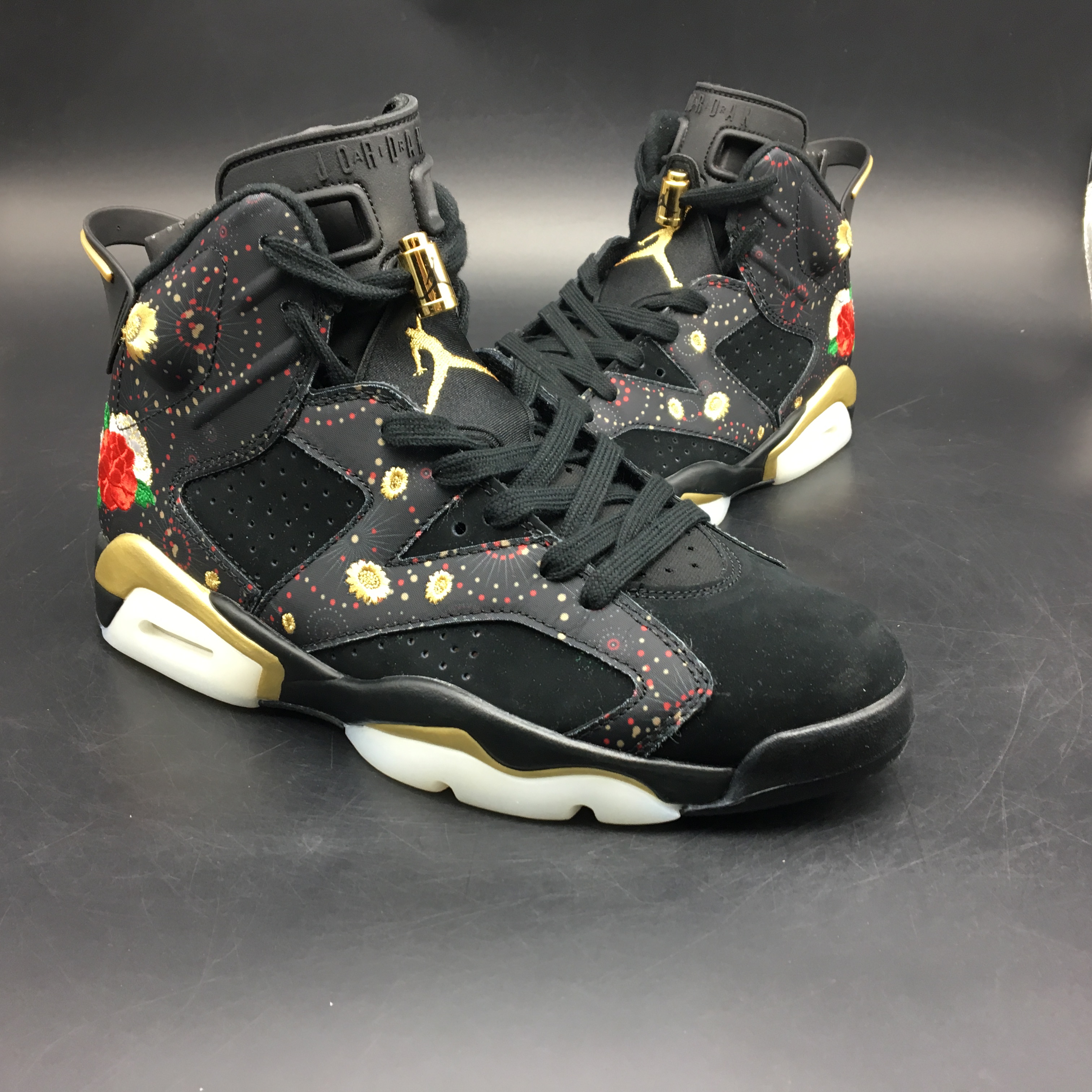 Air Jordan 6 Retro Chinese New Year (2018) AA2492-021