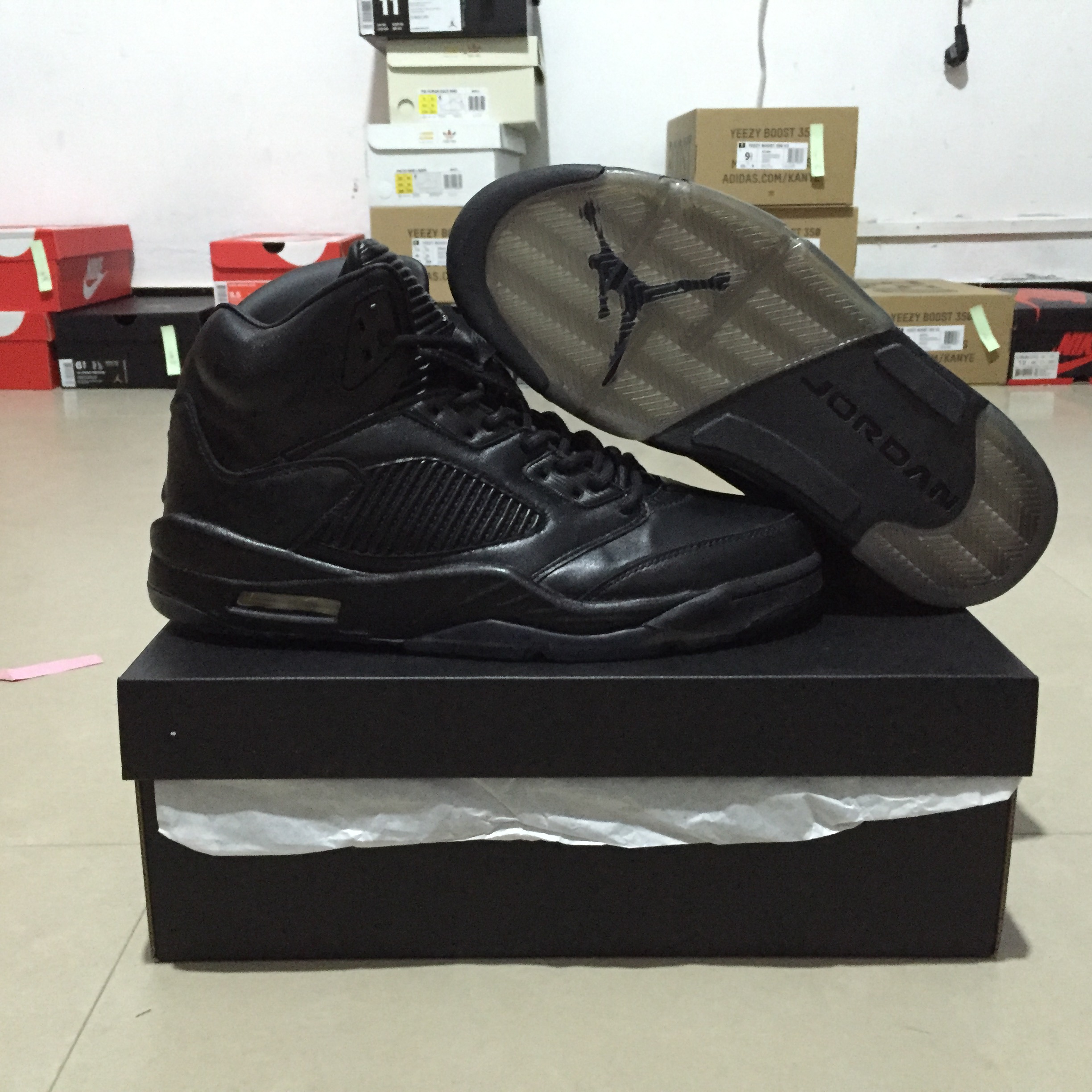 Air Jordan 5 Retro Premium Triple Black 881432-010