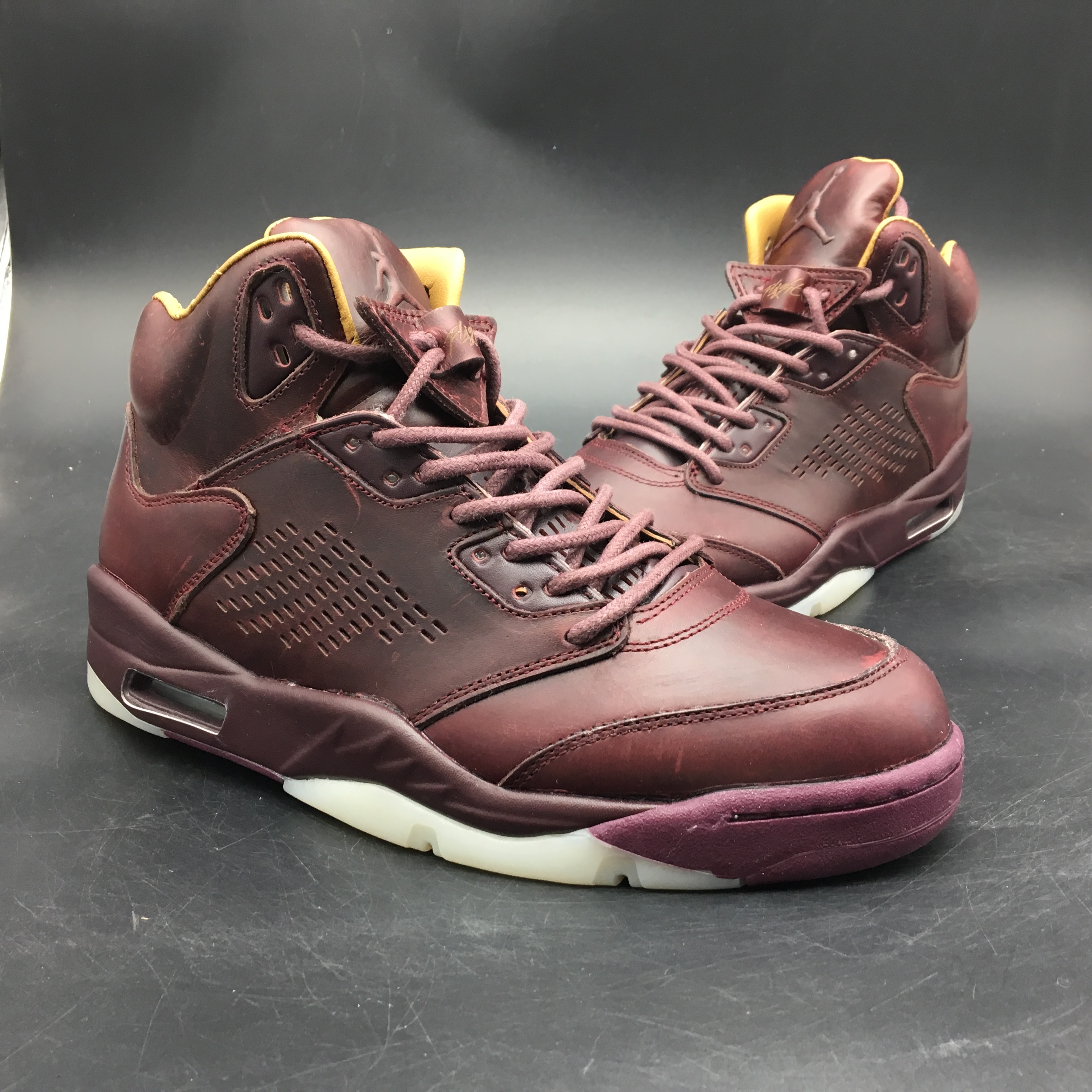 Air Jordan 5 Retro Premium Wine 881432-612