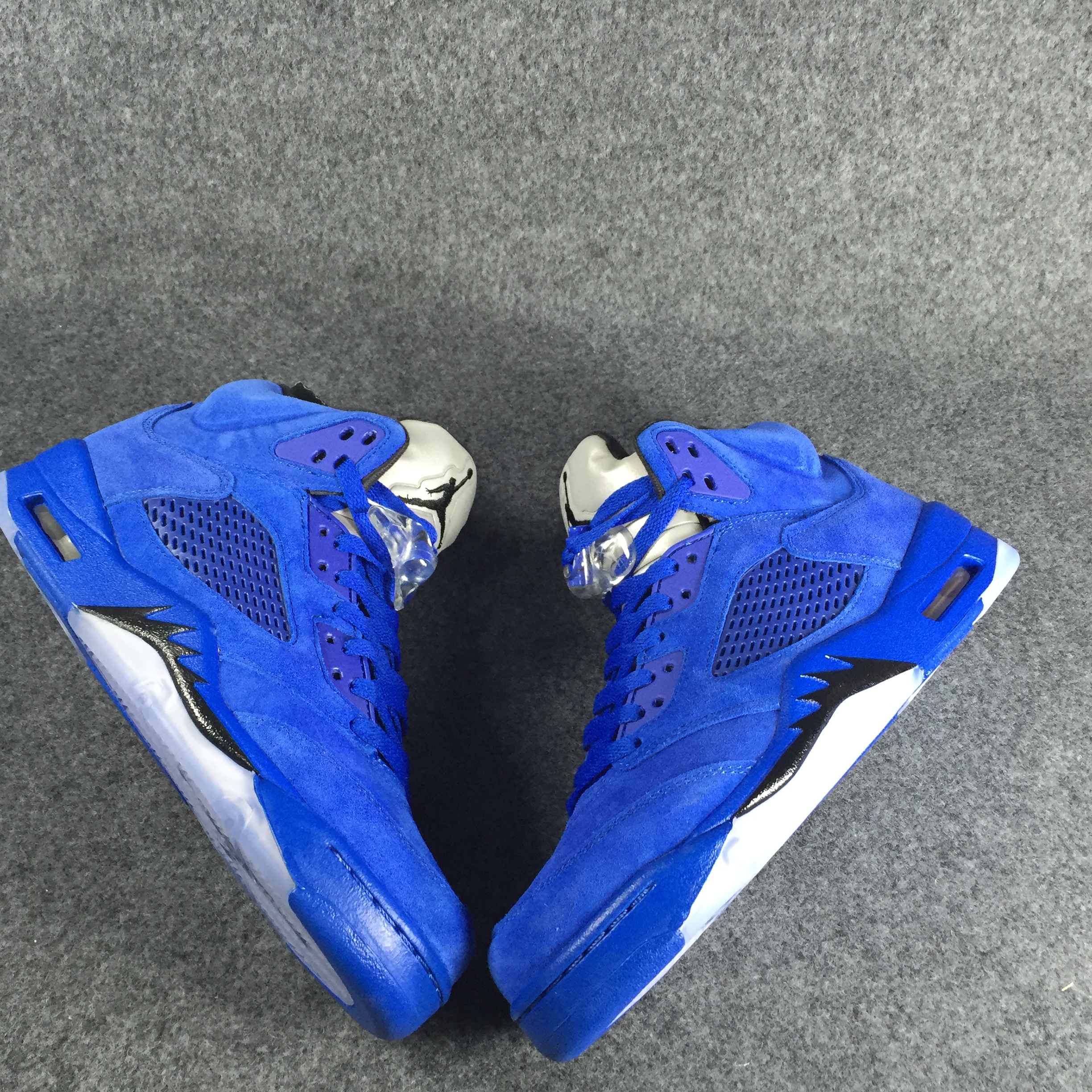 Air Jordan 5 Retro Blue Suede 136027-401