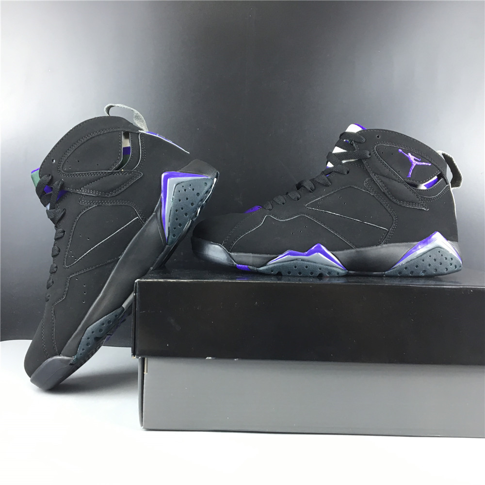Air Jordan 7 Retro Ray Allen Bucks 304775-053