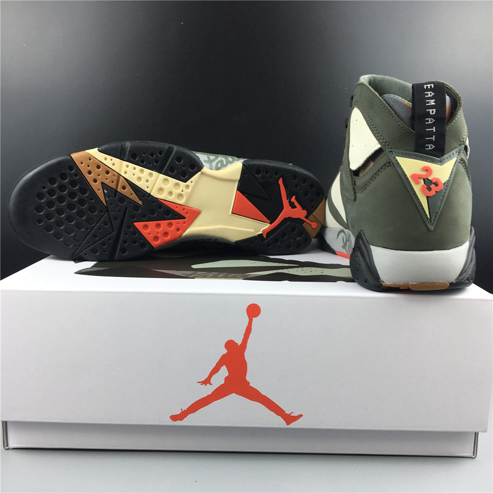 Air Jordan 7 Retro Patta Icicle AT3375-100