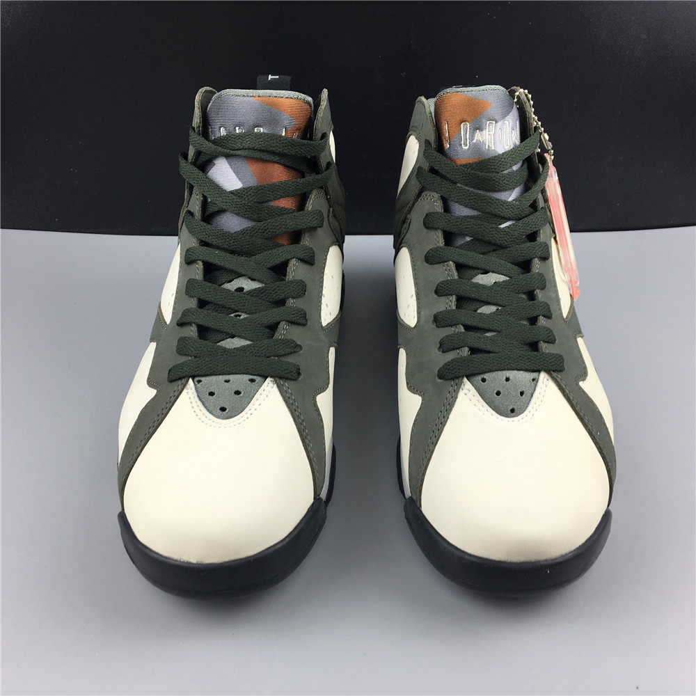 Air Jordan 7 Retro Patta Icicle AT3375-100