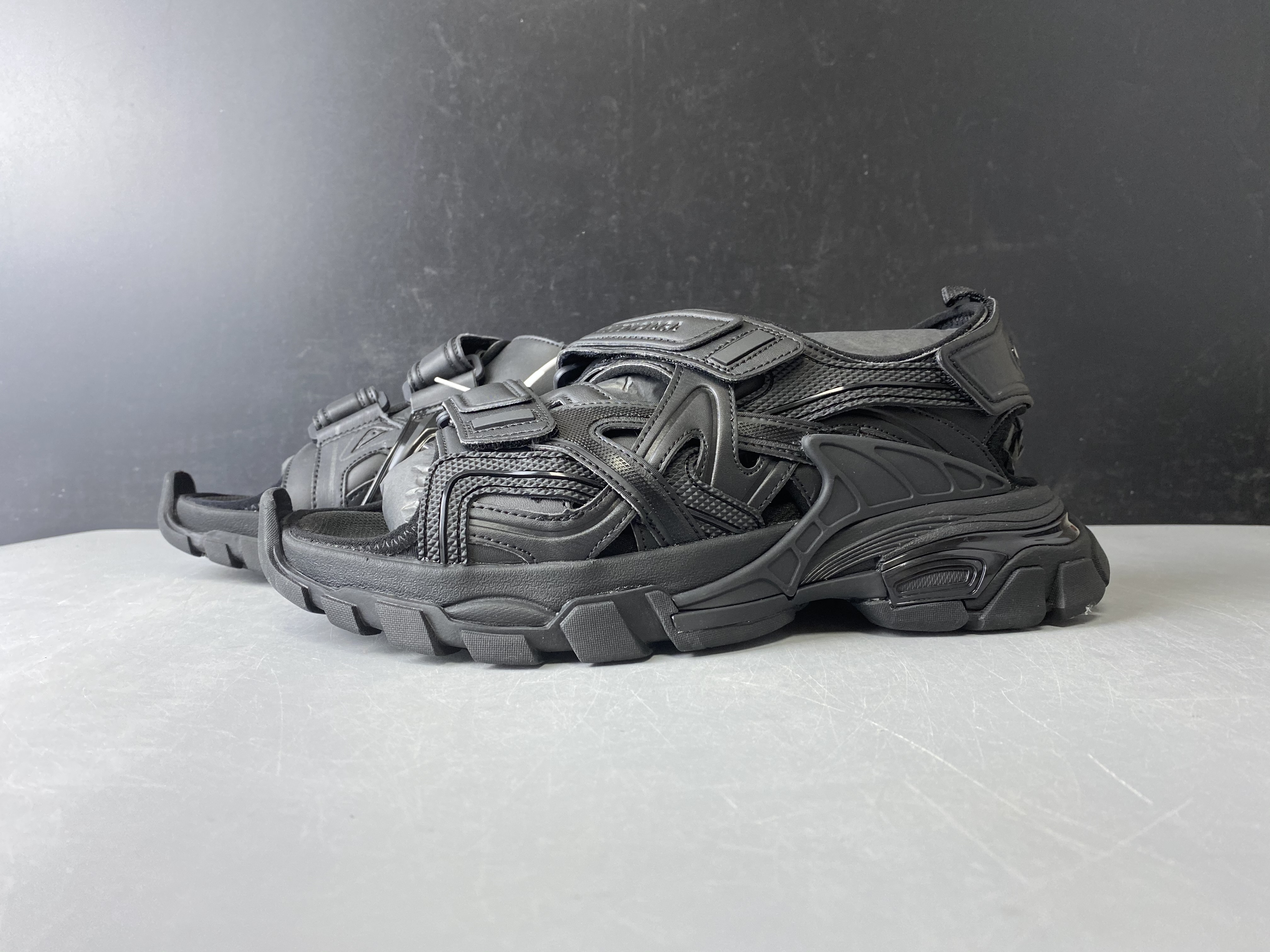Blncig Track Sandal Black