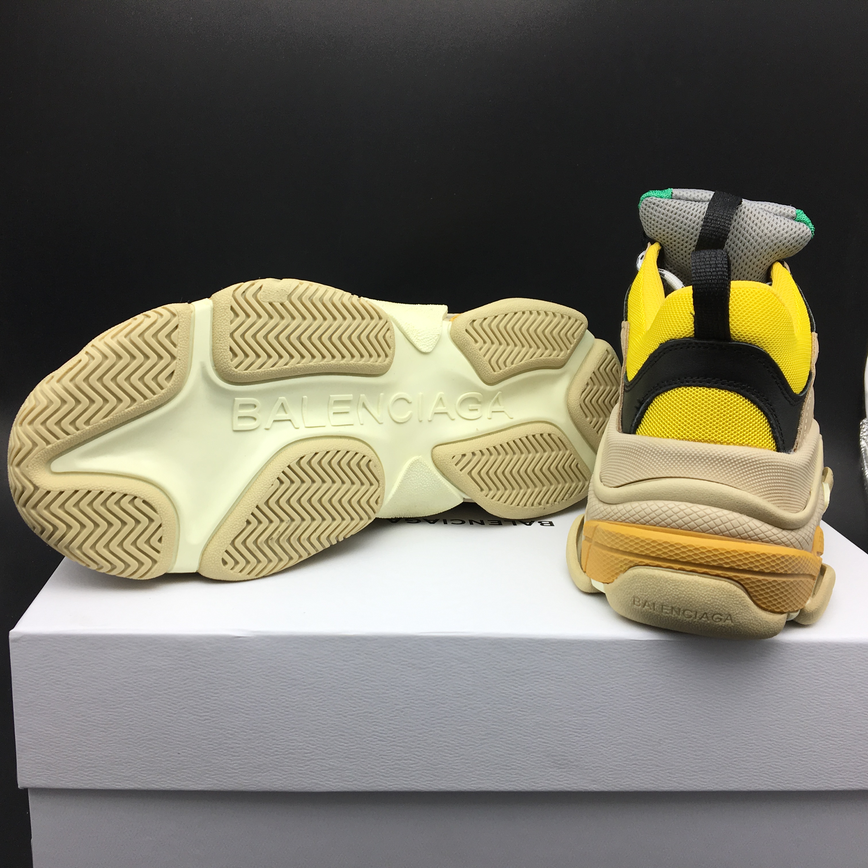 Blncig Triple S Beige Green Yellow 483513-W06E3-7070