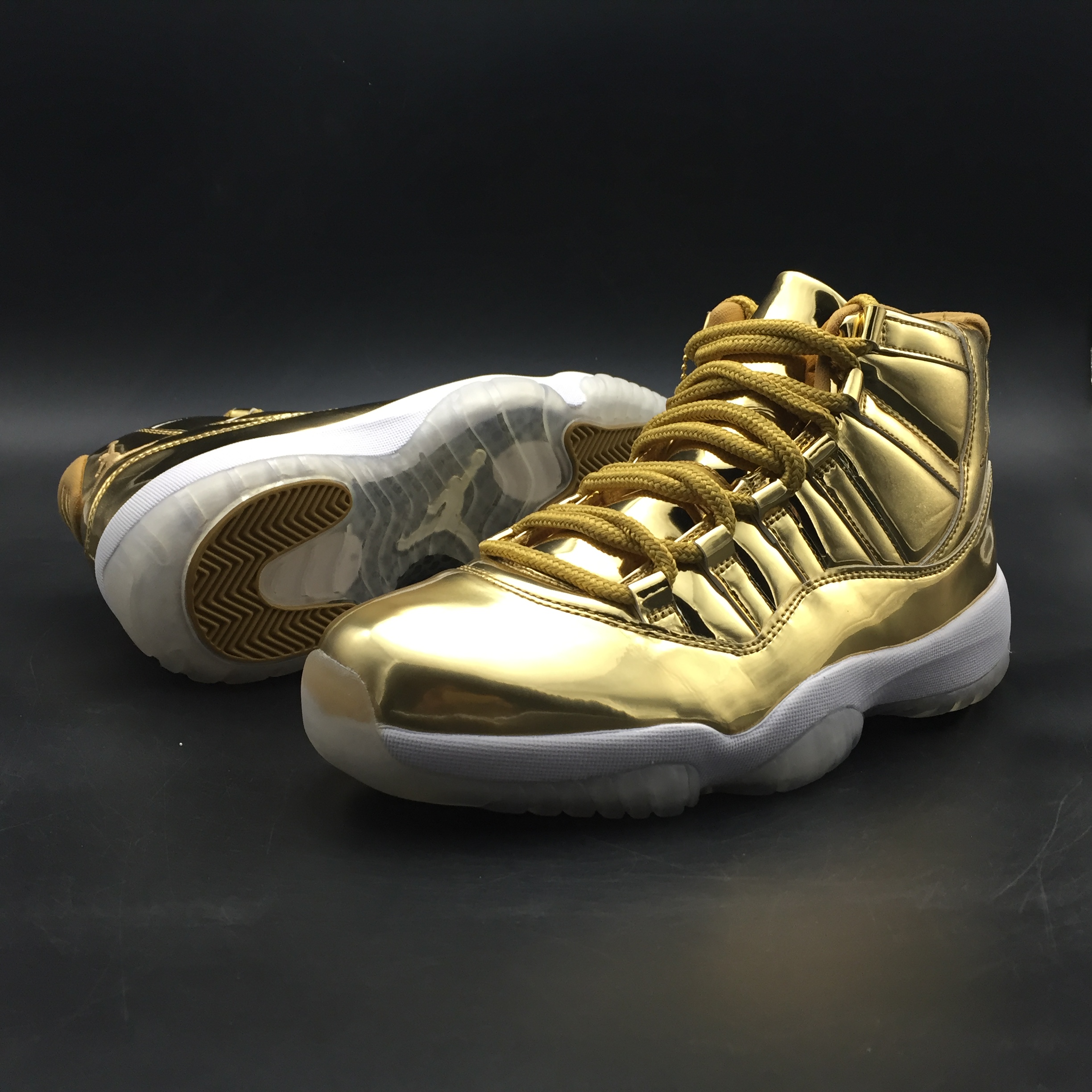 AIR JORDAN 11 RETRO P1NNACLE GOLD