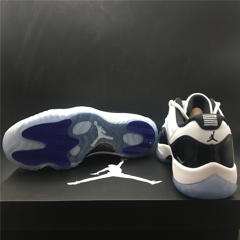 Air Jordan 11 white black low 528895-153