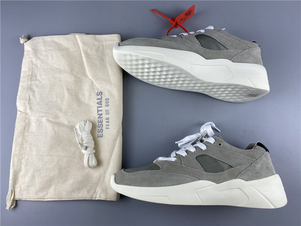 FrfGd Essentials Distance Runner Grey ES03W19U-SRLEFAG3WB