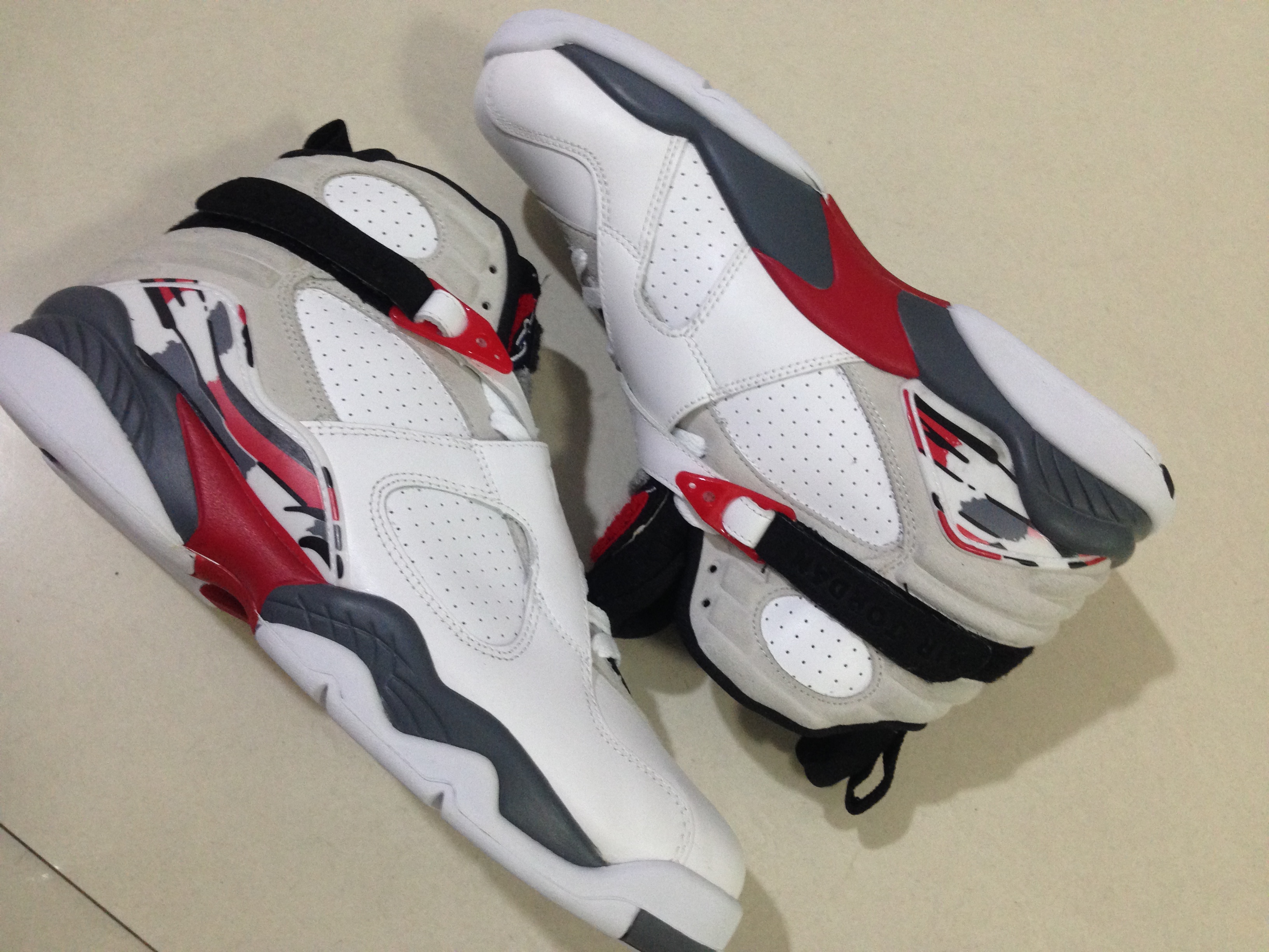 Air Jordan 8 Retro Alternate 305380-104
