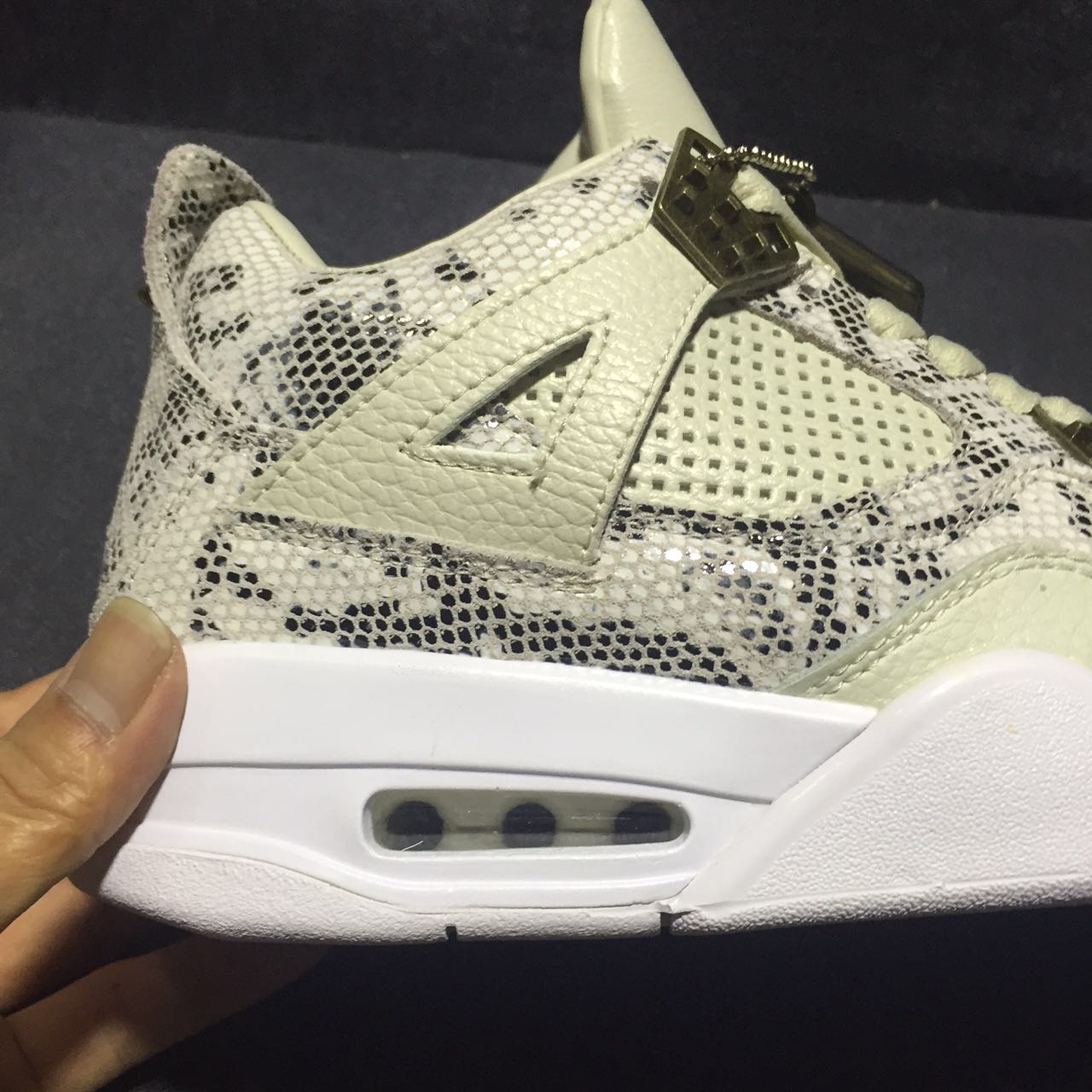 Air Jordan 4 Retro Snakeskin 819139-030