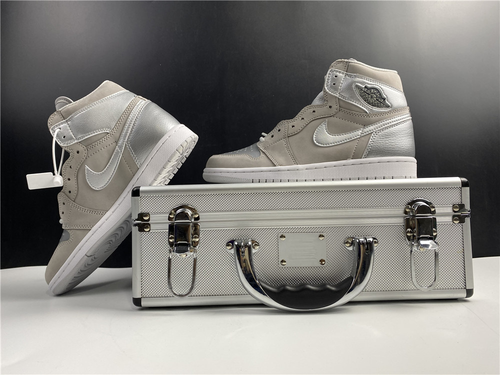 Air Jordan 1 Retro High CO Japan Neutral Grey (Suitcase) DA0382-029