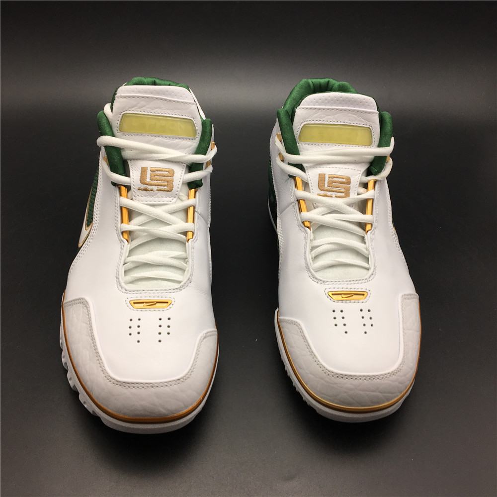 Nike Air Zoom Generation SVSM Retro A02367-100