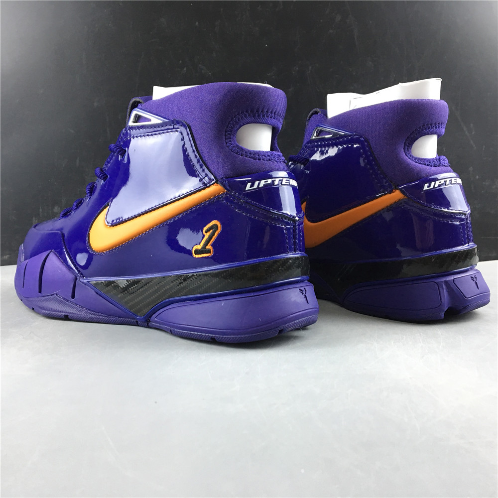 Nike Kobe 1 Protro Devin Booker PE AR4595-500