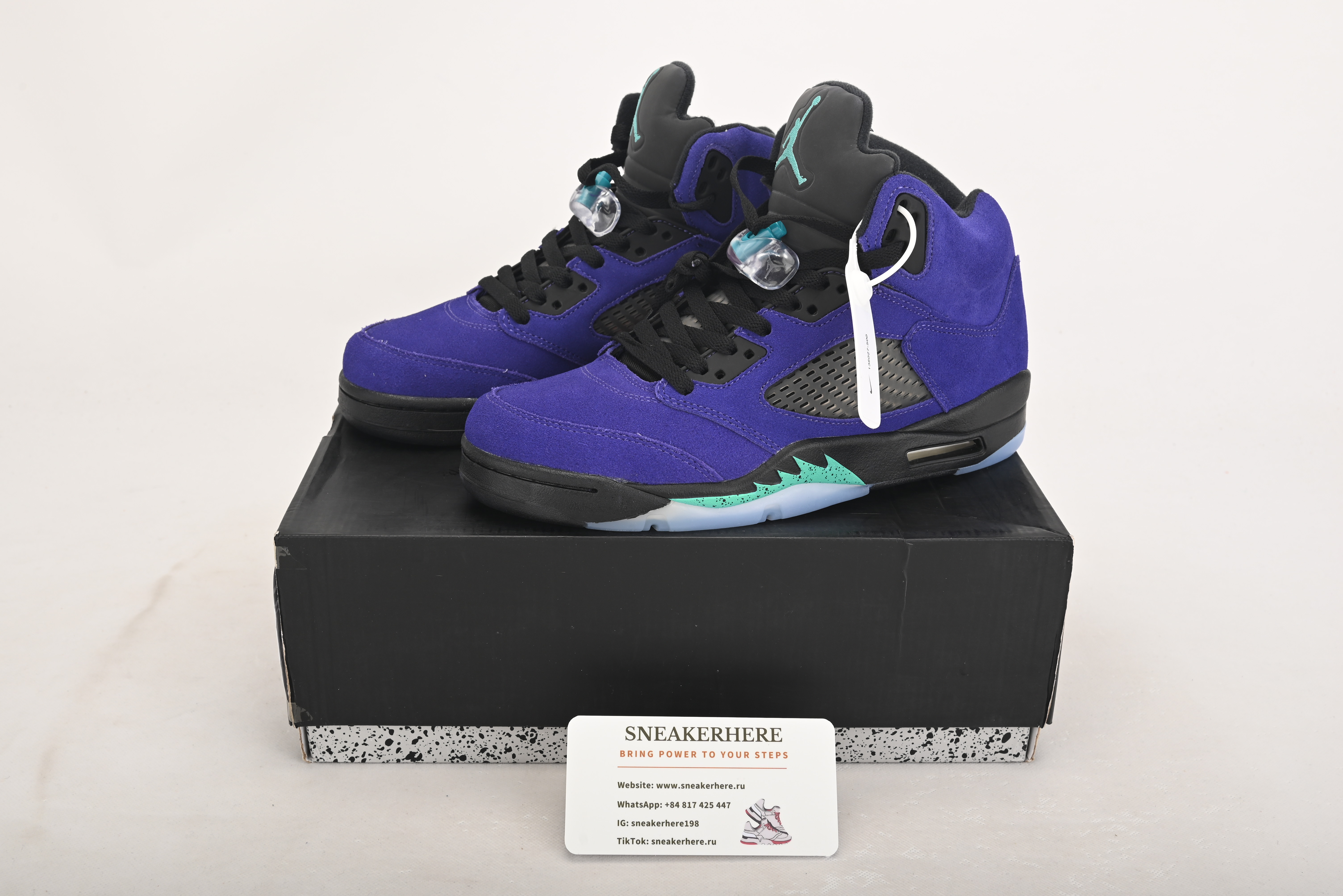 Air Jordan 5 Retro Alternate Grape 136027-500