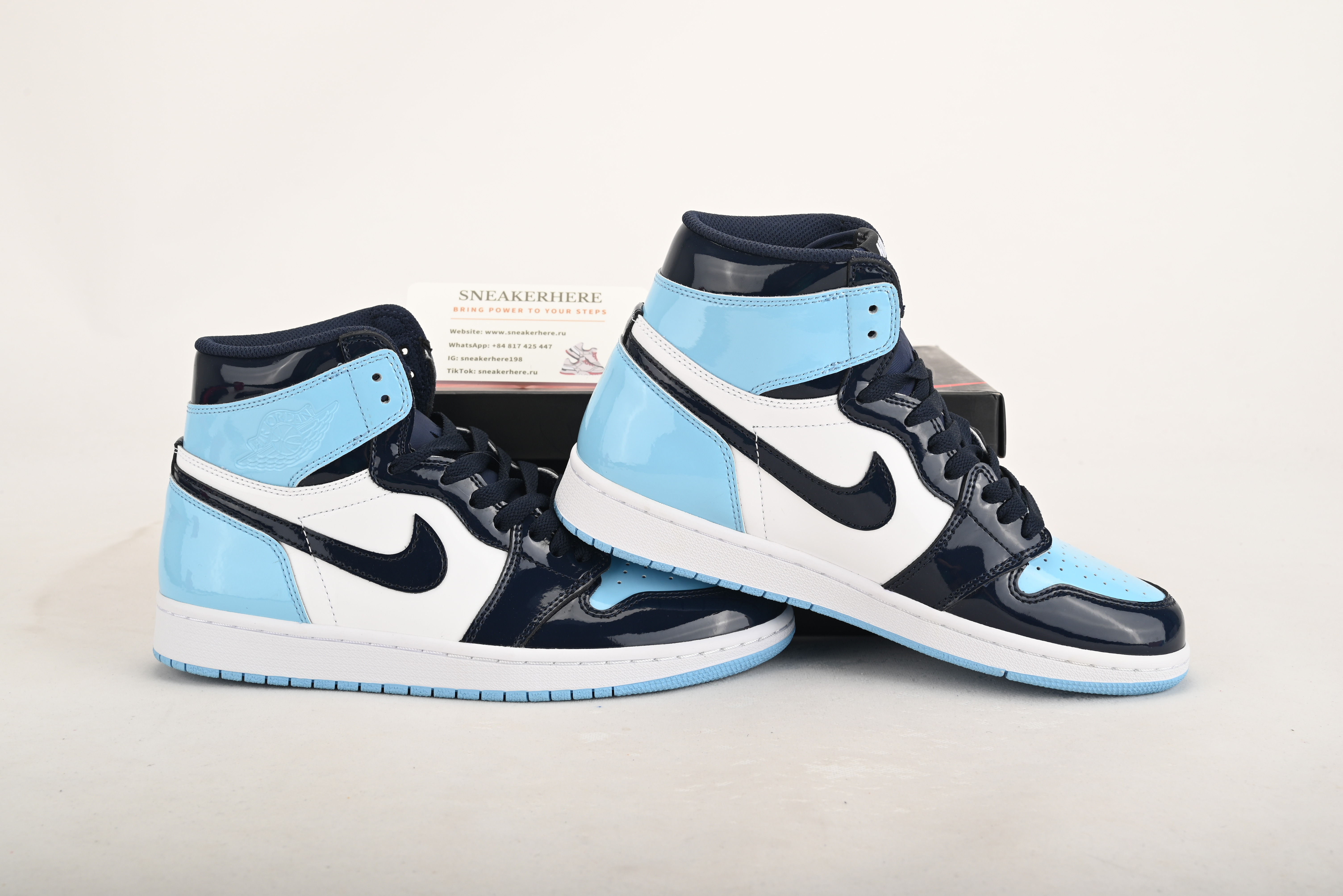 Air Jordan 1 Retro High UNC Patent CD0461-401