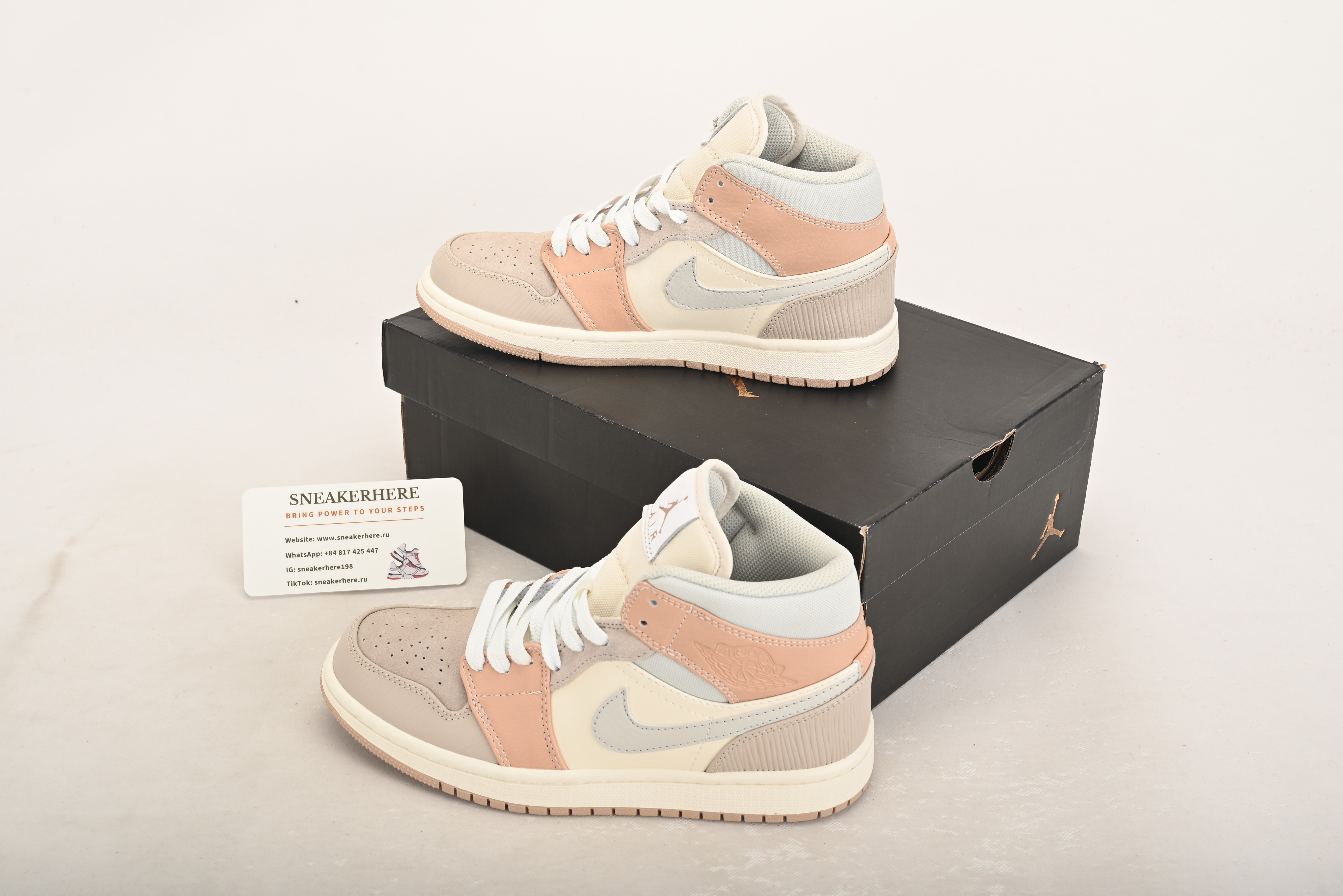 Air Jordan 1 Mid Milan CV3044-100