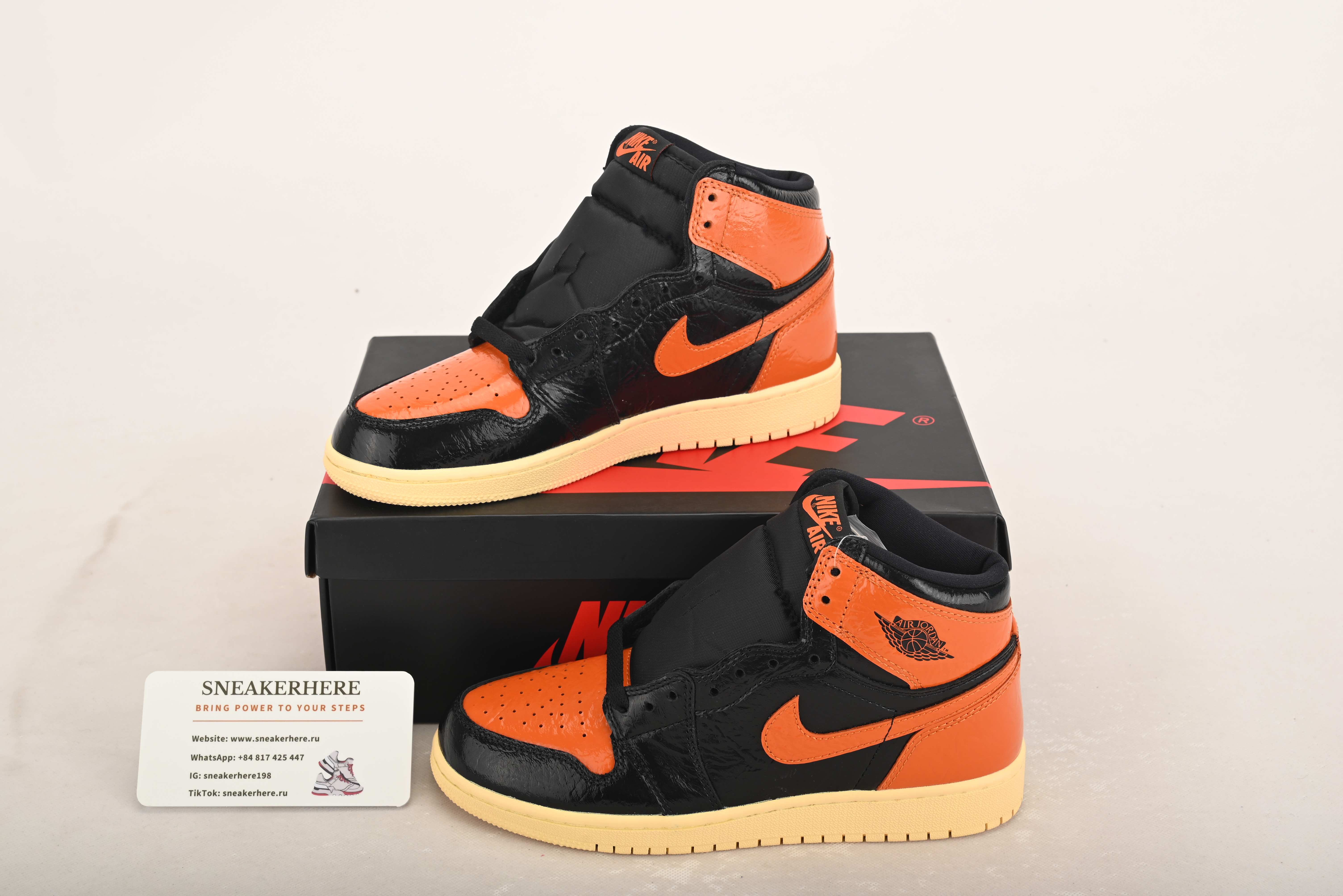 Air Jordan 1 Retro High Shattered Backboard 3.0 555088-028
