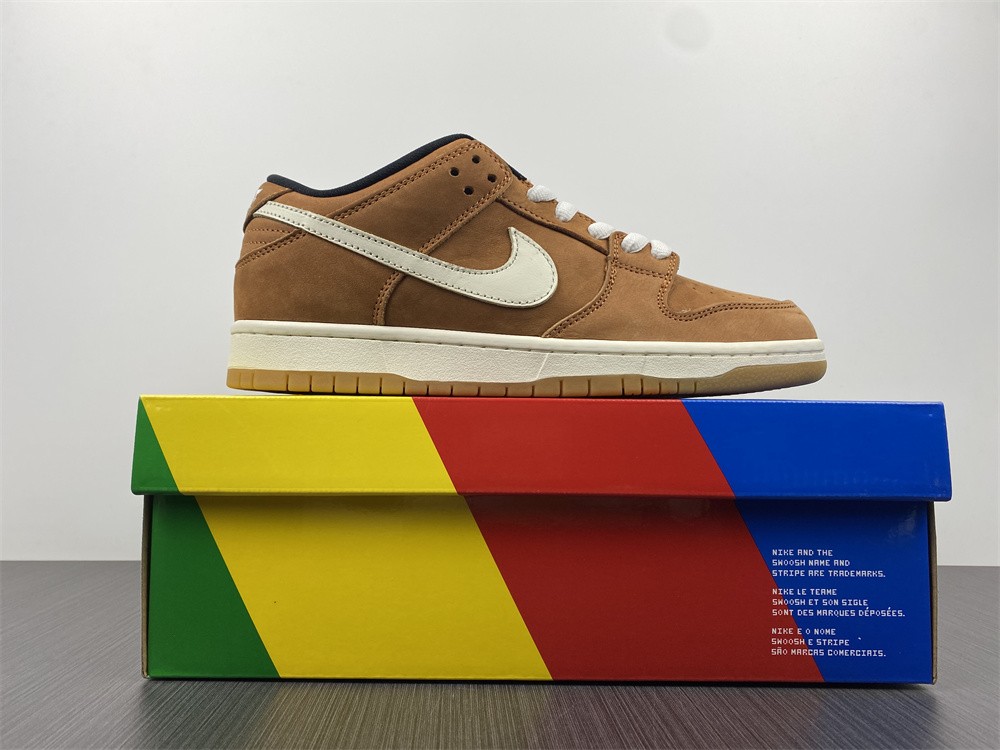 Nike SB Dunk Low Pro Iso DK Russet Sail DK Russet Black DH1319-200