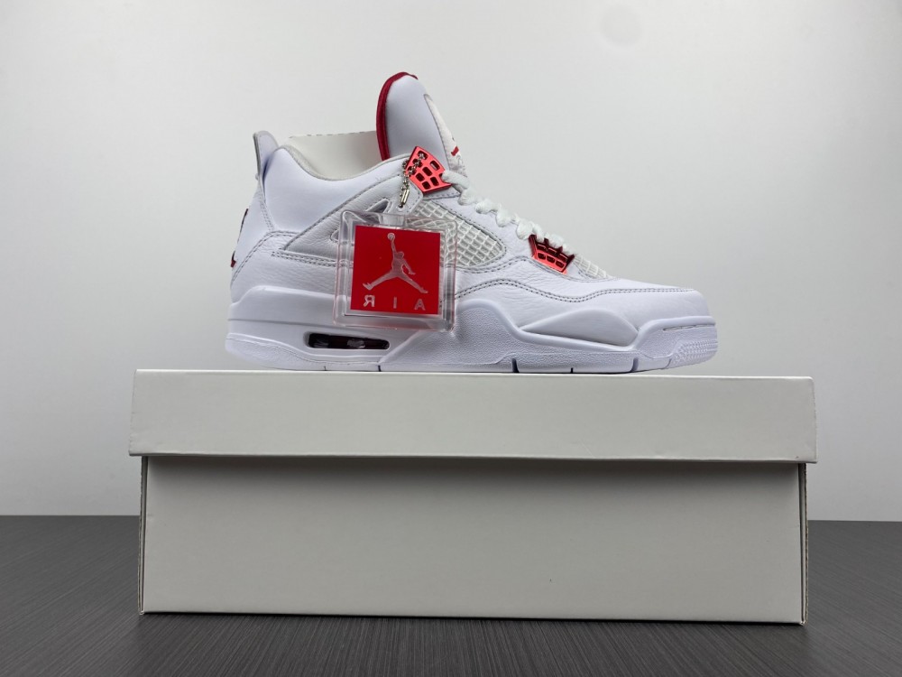 Air Jordan 4 Retro Metallic Red CT8527-112