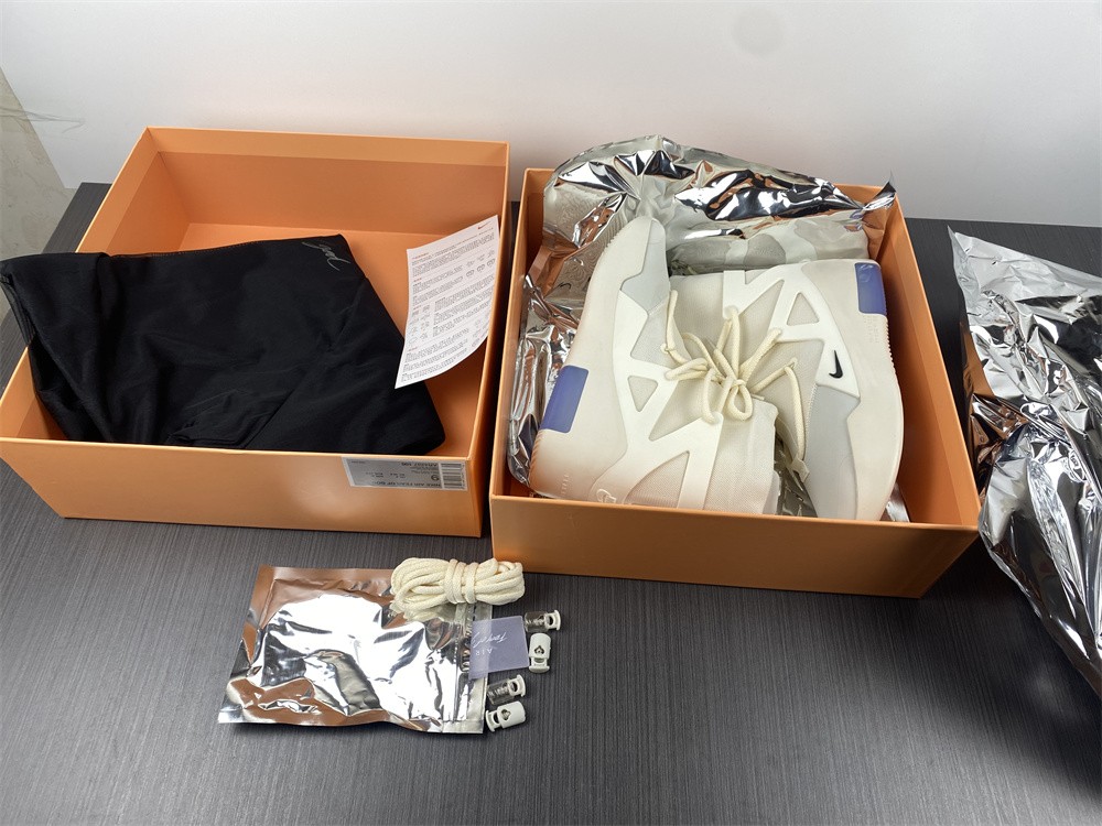 Nike Air FrfGd 1 Sail Black AR4237-100