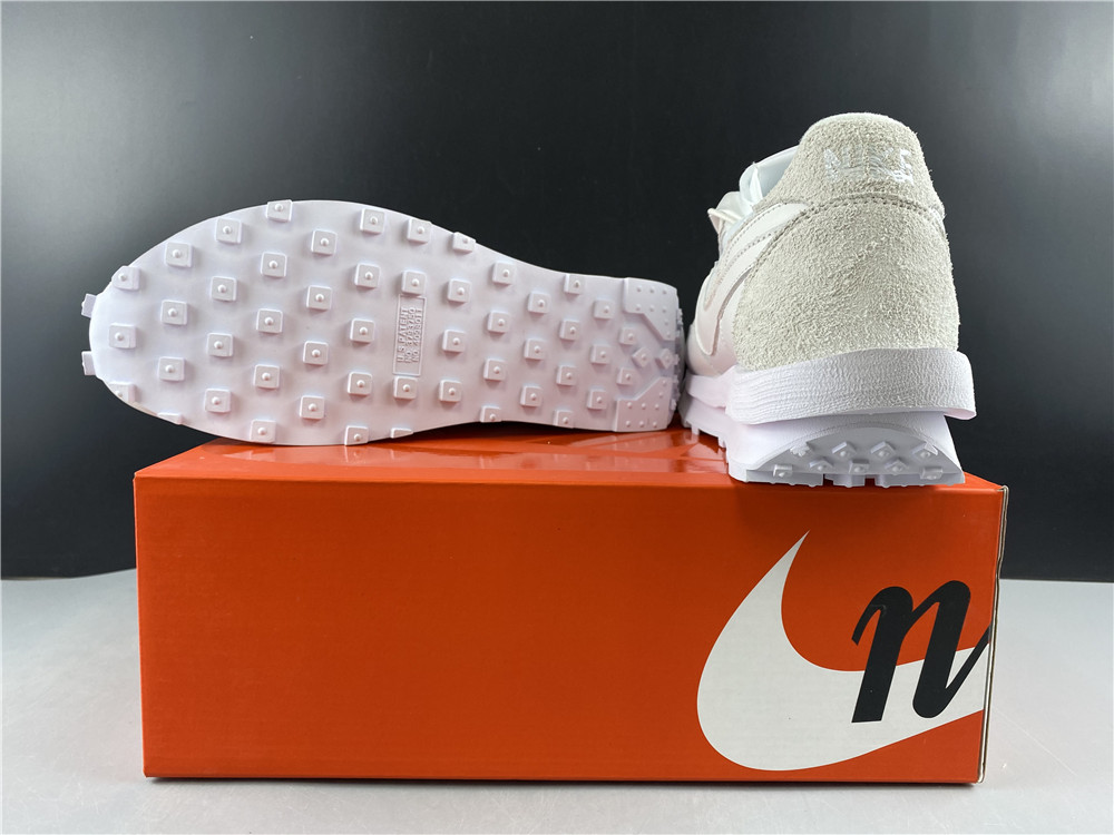 Nike LD Waffle sacai White Nylon BV0073-101