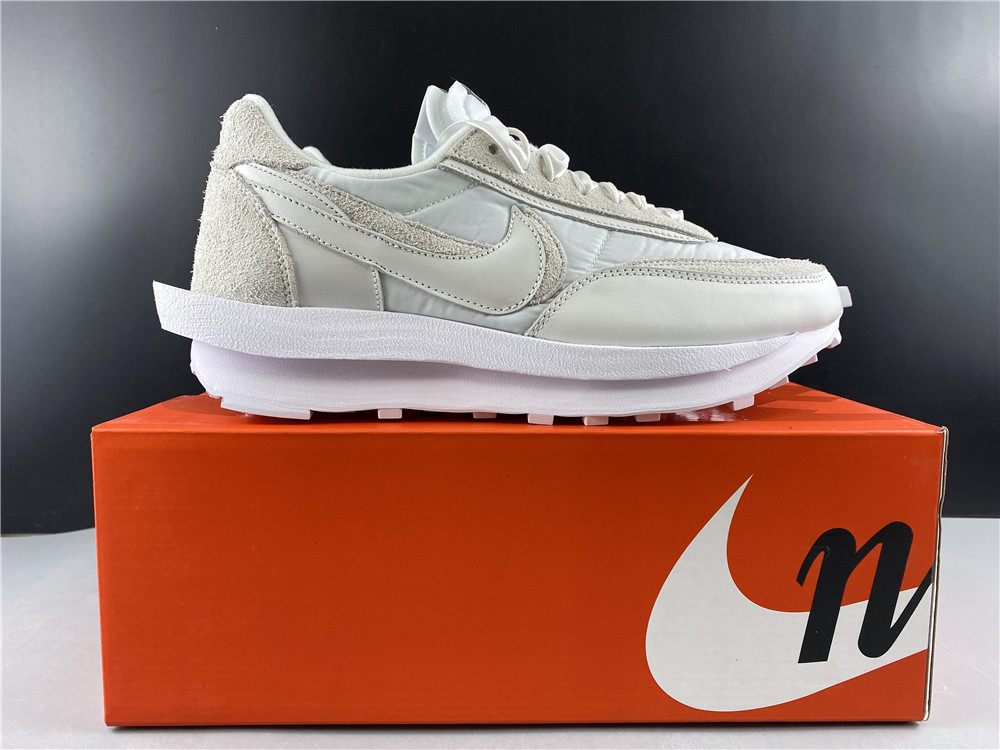 Nike LD Waffle sacai White Nylon BV0073-101