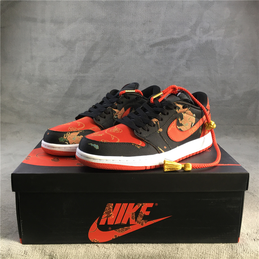 Air Jordan 1 Low OG Chinese New Year DD2233-001
