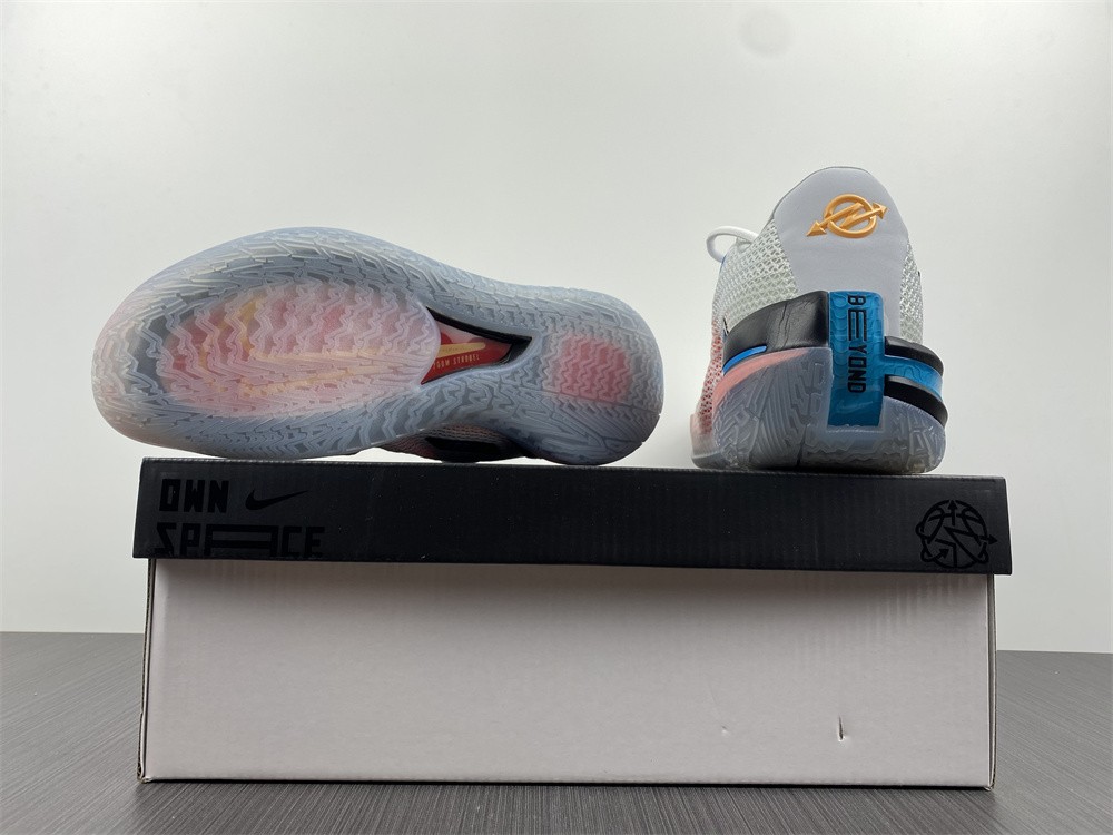 Nike Air Zoom G.T. Cut White Black Laser Blue CZ0175-101