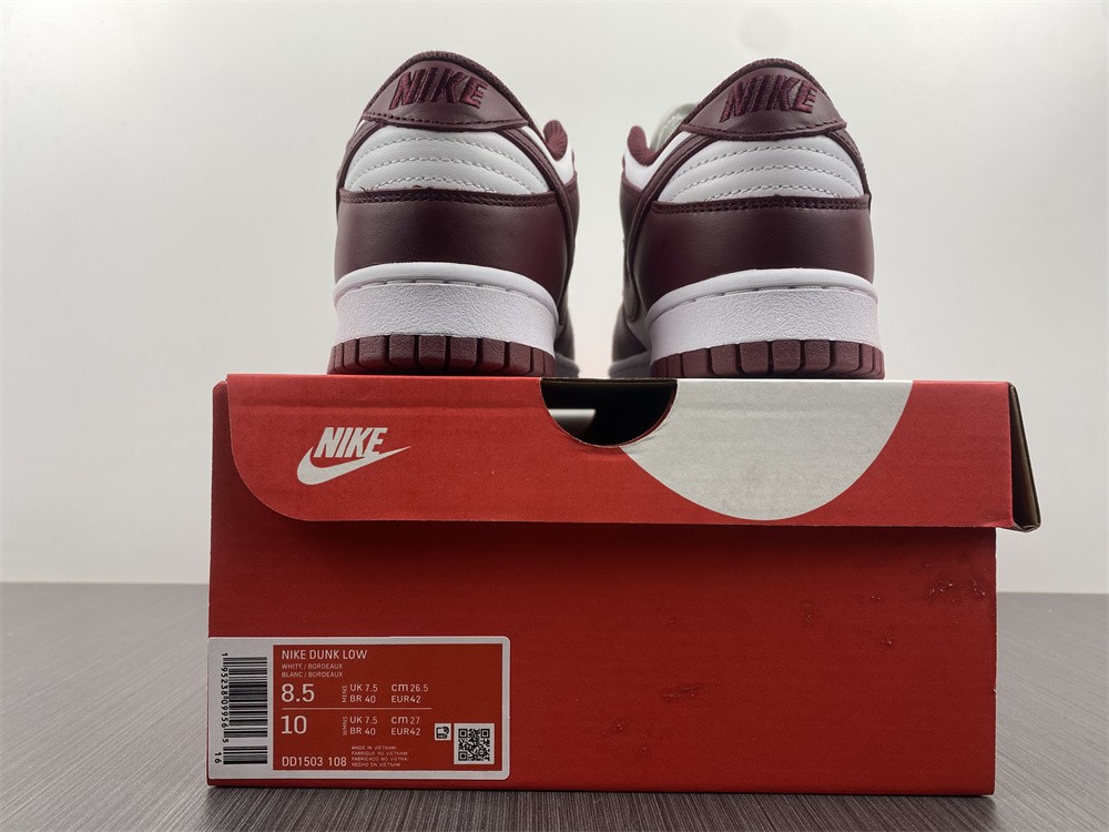 Nike Dunk Low Bordeaux (W) DD1503-108