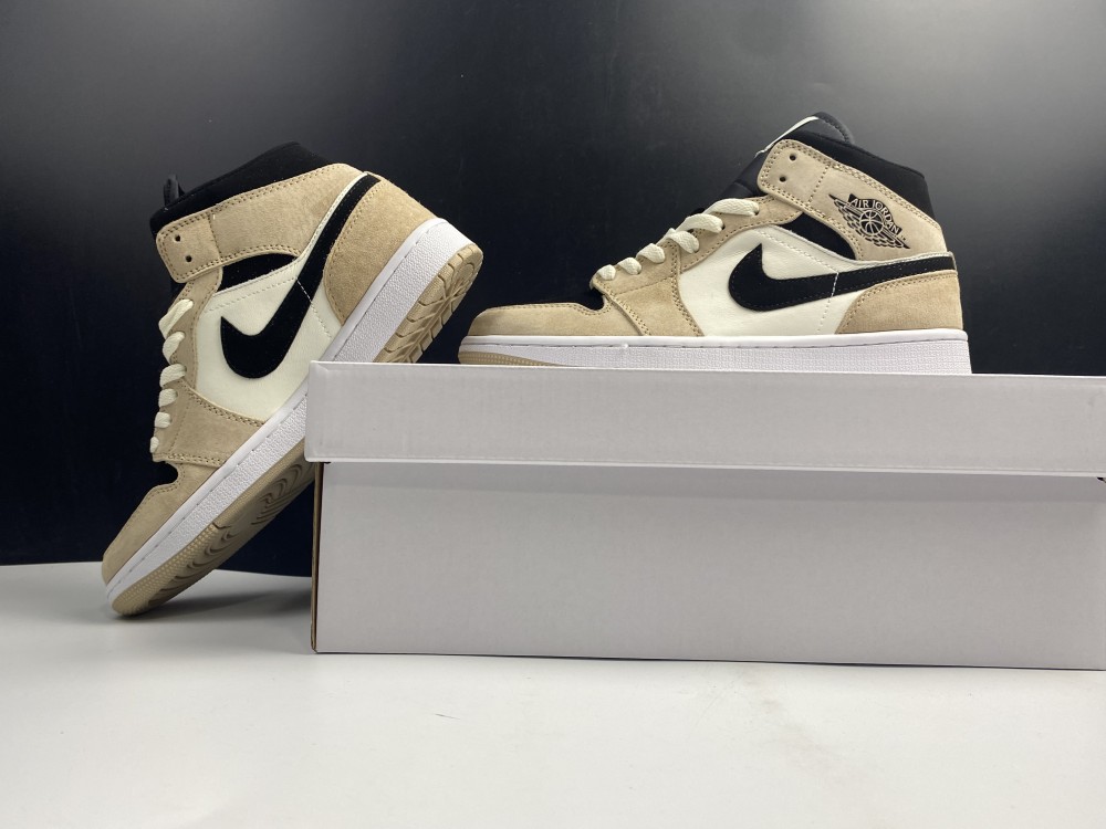 Air Jordan 1 Mid Barely Orange BQ6472-800