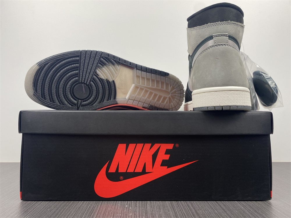 Air Jordan 1 Retro High Element Gore-Tex Black Particle Grey DB2889-001