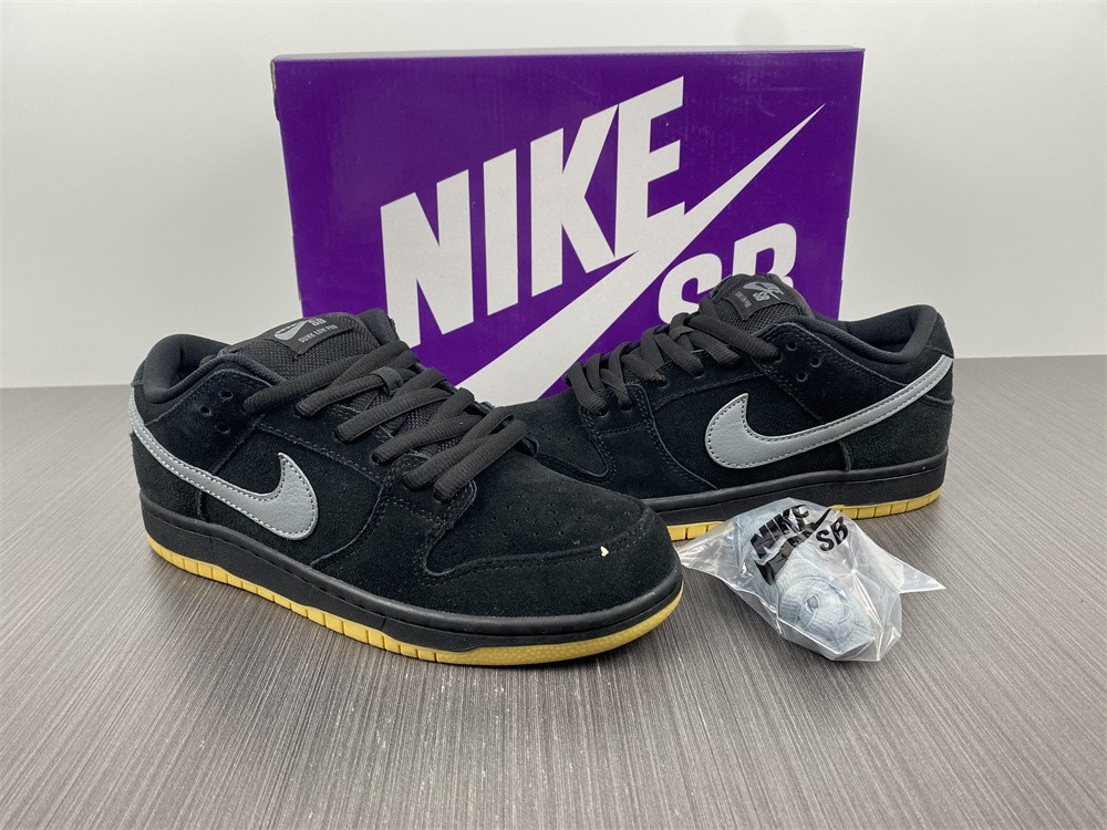 Nike SB Dunk Low Fog BQ6817-010