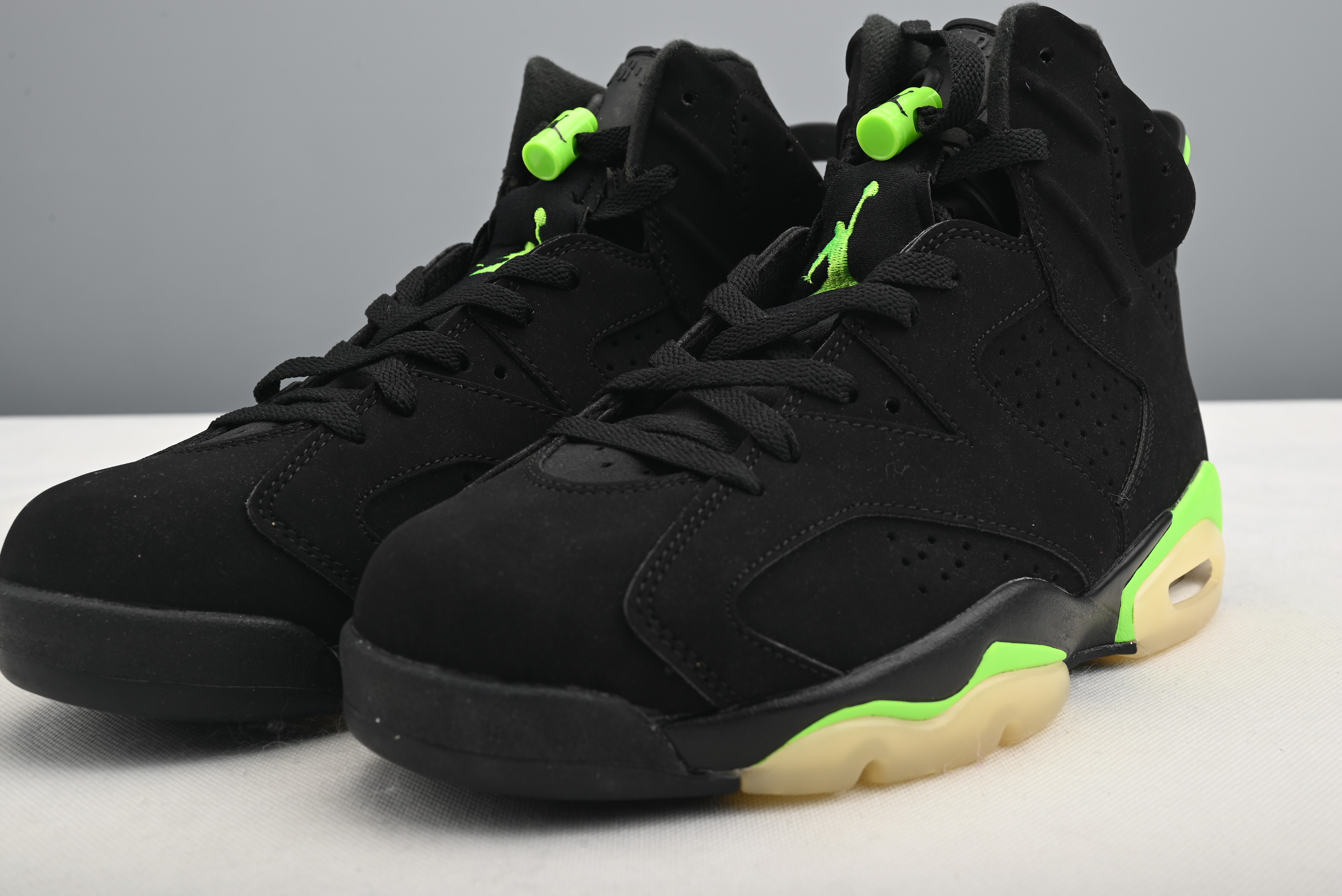 Jordan 6 Retro Electric Green 384665-003