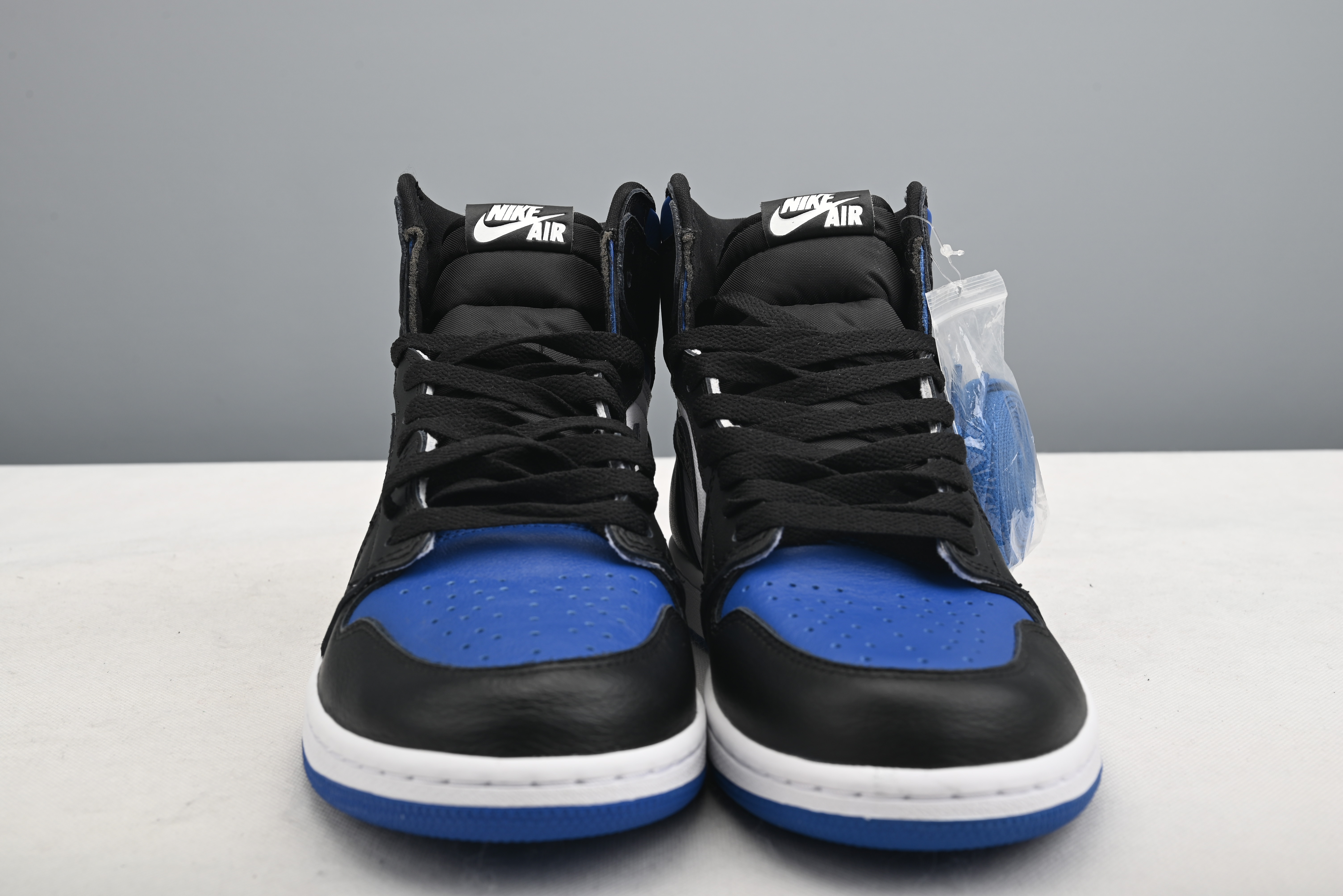 Jordan 1 Retro High Royal Toe 575441-041