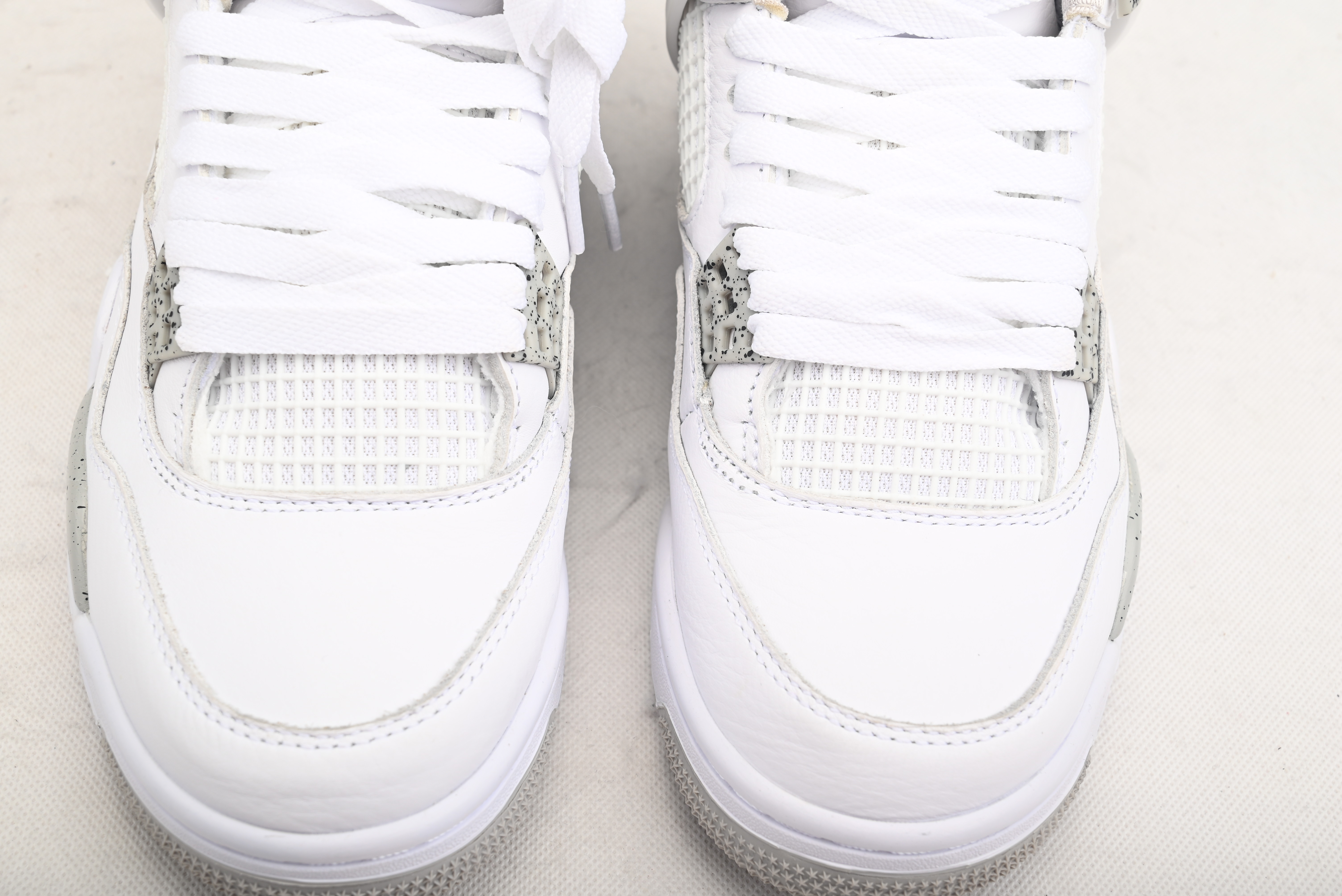 Jordan 4 Retro White Oreo (2021) CT8527-100