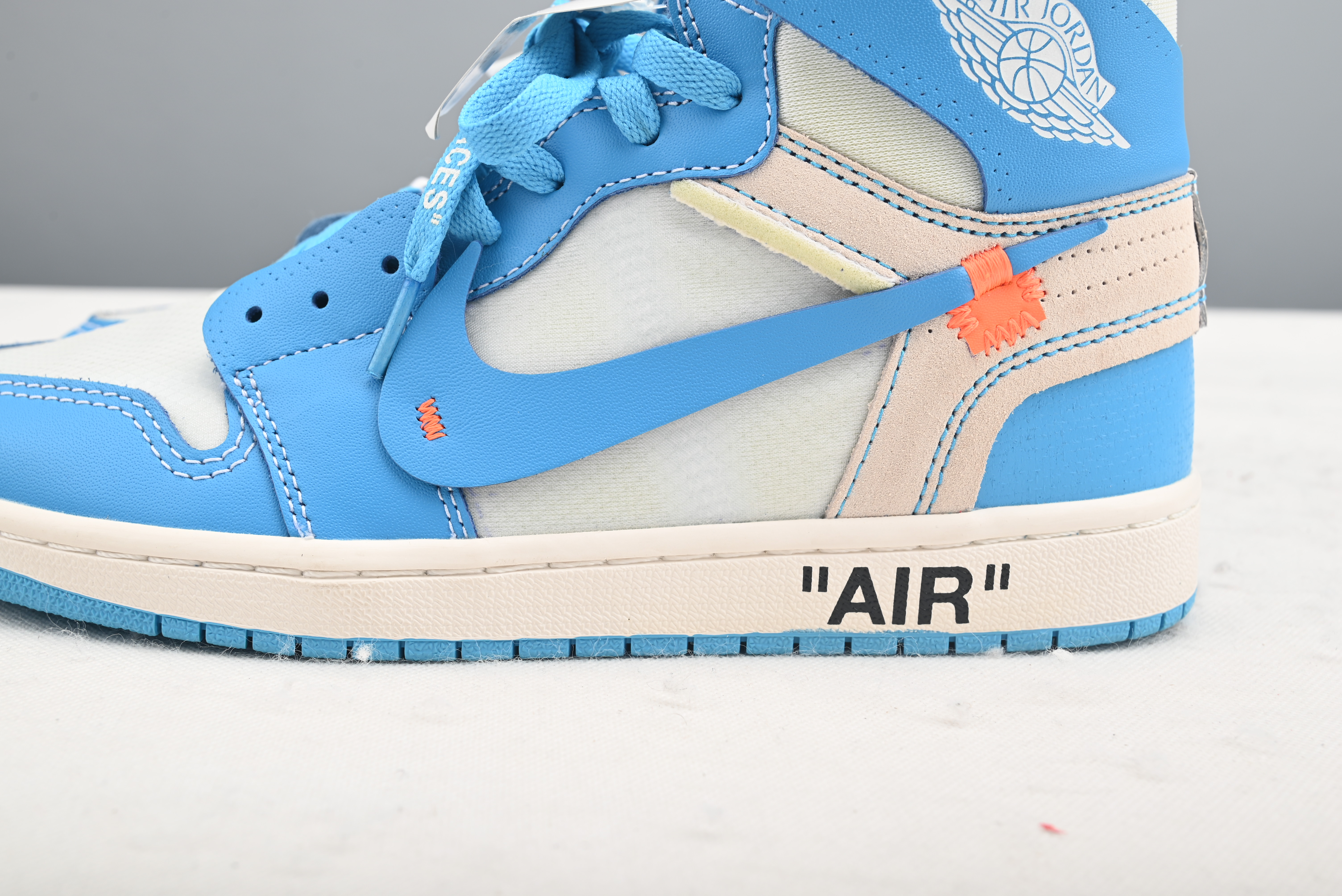 Jordan 1 Retro High Off-White University Blue AQ0818-148