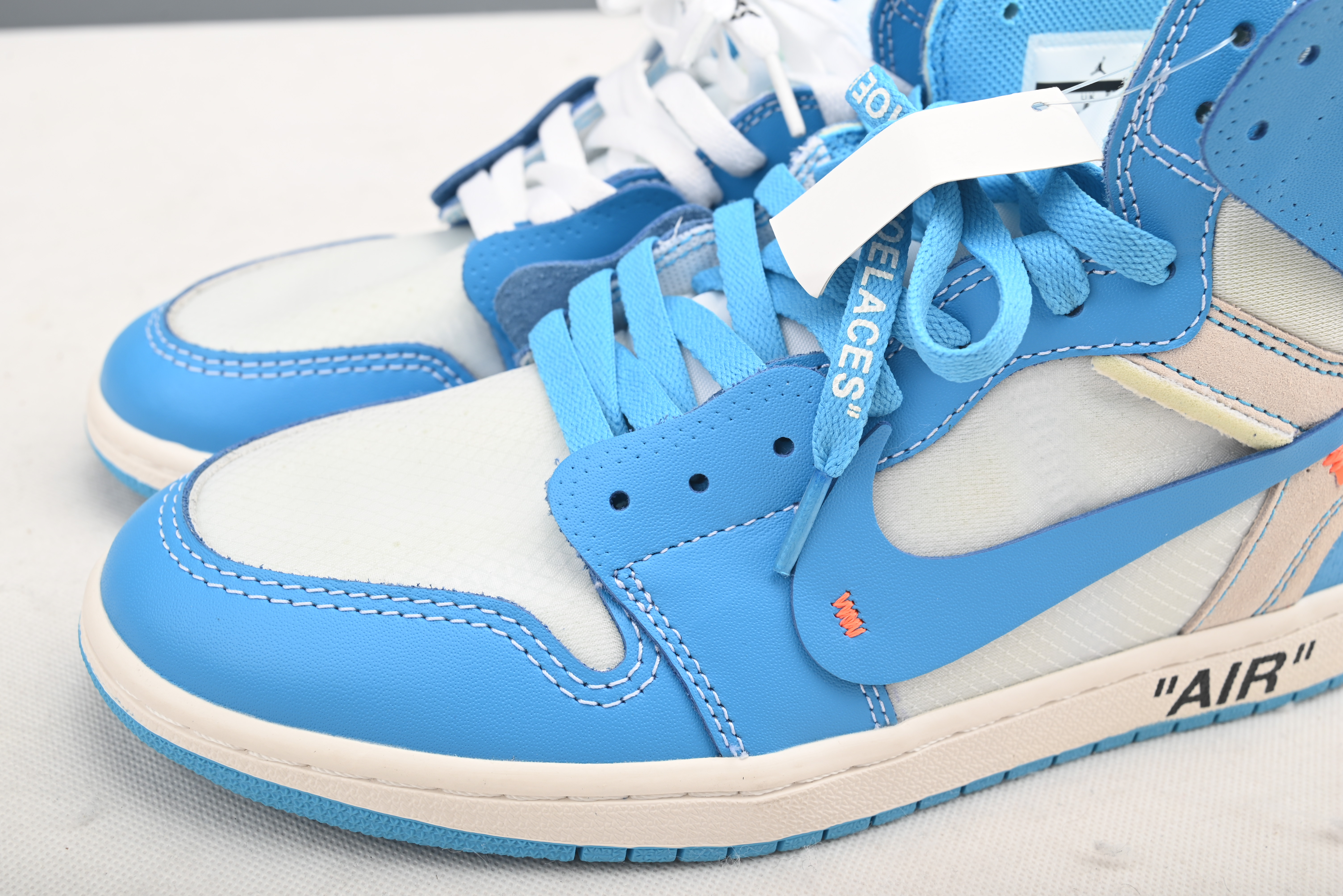 Jordan 1 Retro High Off-White University Blue AQ0818-148