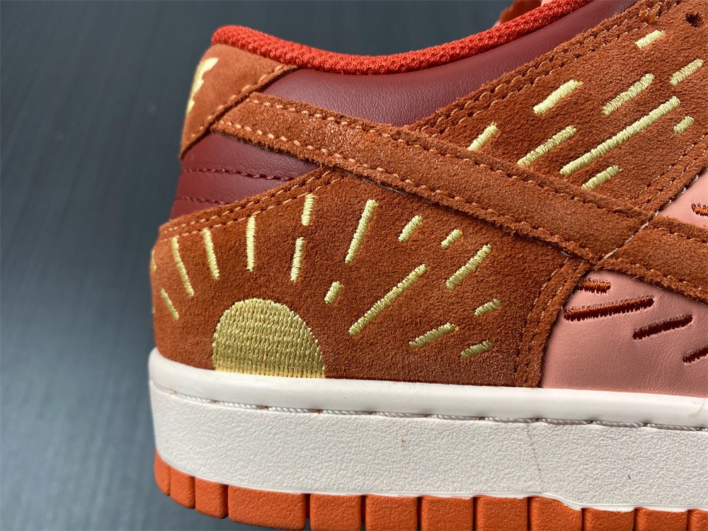 Nike Dunk Low NH Winter Solstice (W) DO6723-800