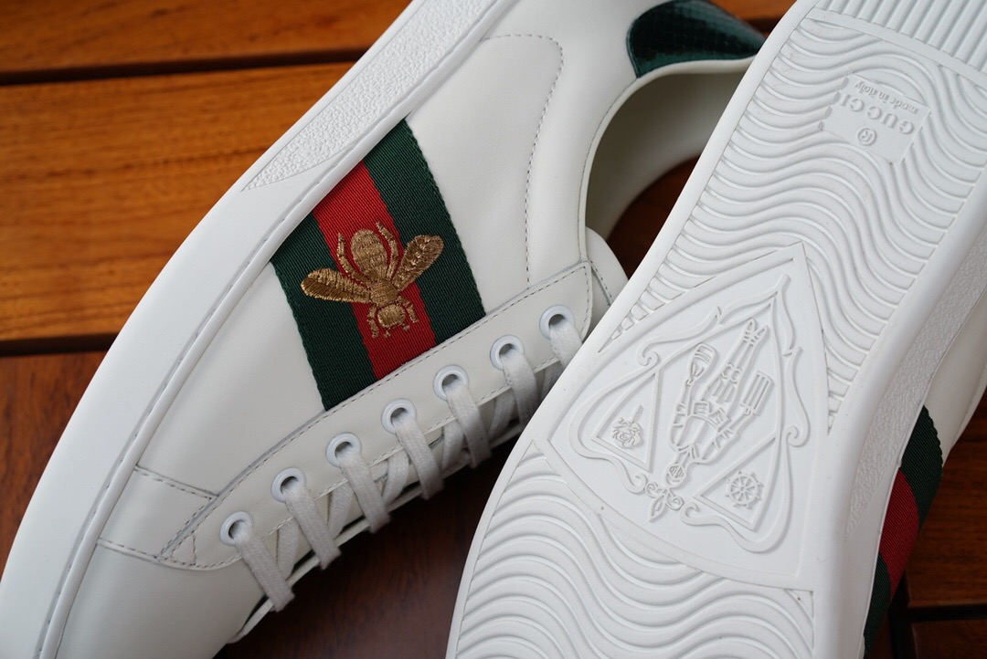 Guccii1 Ace Embroidered Bee 429446 02JP0 9064