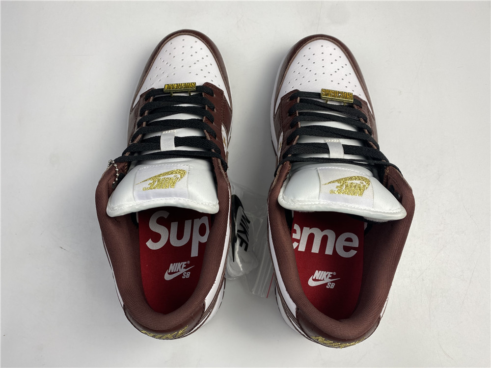 Nike SB Dunk Low Supreme Stars Barkroot Brown (2021) DH3228-103