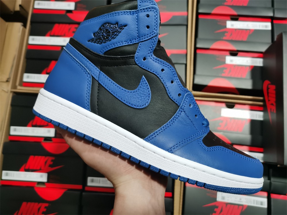 Jordan 1 Retro High OG Dark Marina Blue 555088-404