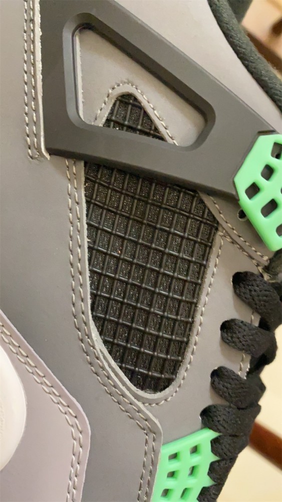 Jordan 4 Retro Green Glow 308497-033