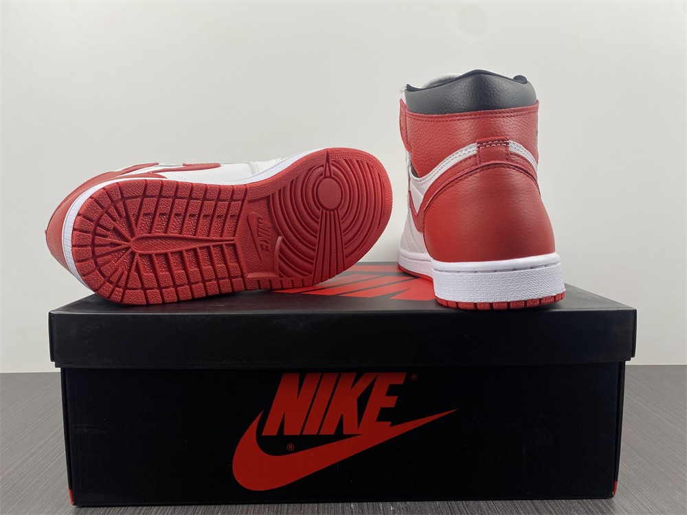 Jordan 1 Retro High OG Heritage 555088-161
