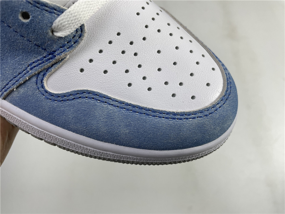 Jordan 1 Retro High Hyper Royal Smoke Grey 555088-402