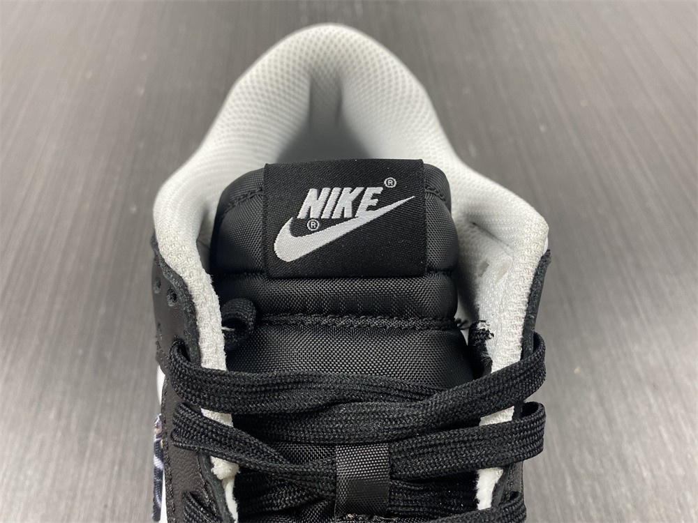 Nike Dunk Low Black Paisley (W) DH4401-100